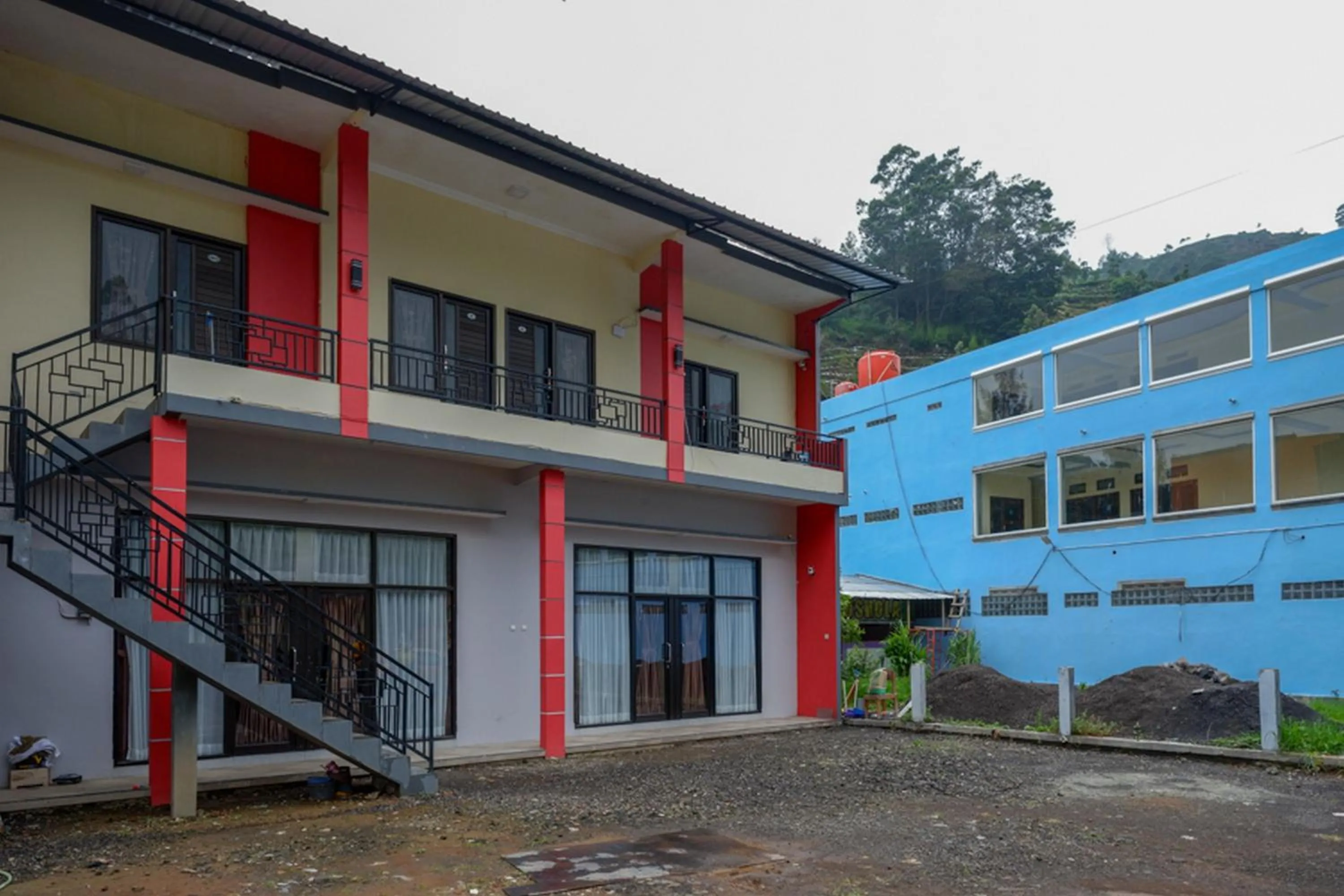 RedDoorz @ Gerbang Dieng Plateau Area