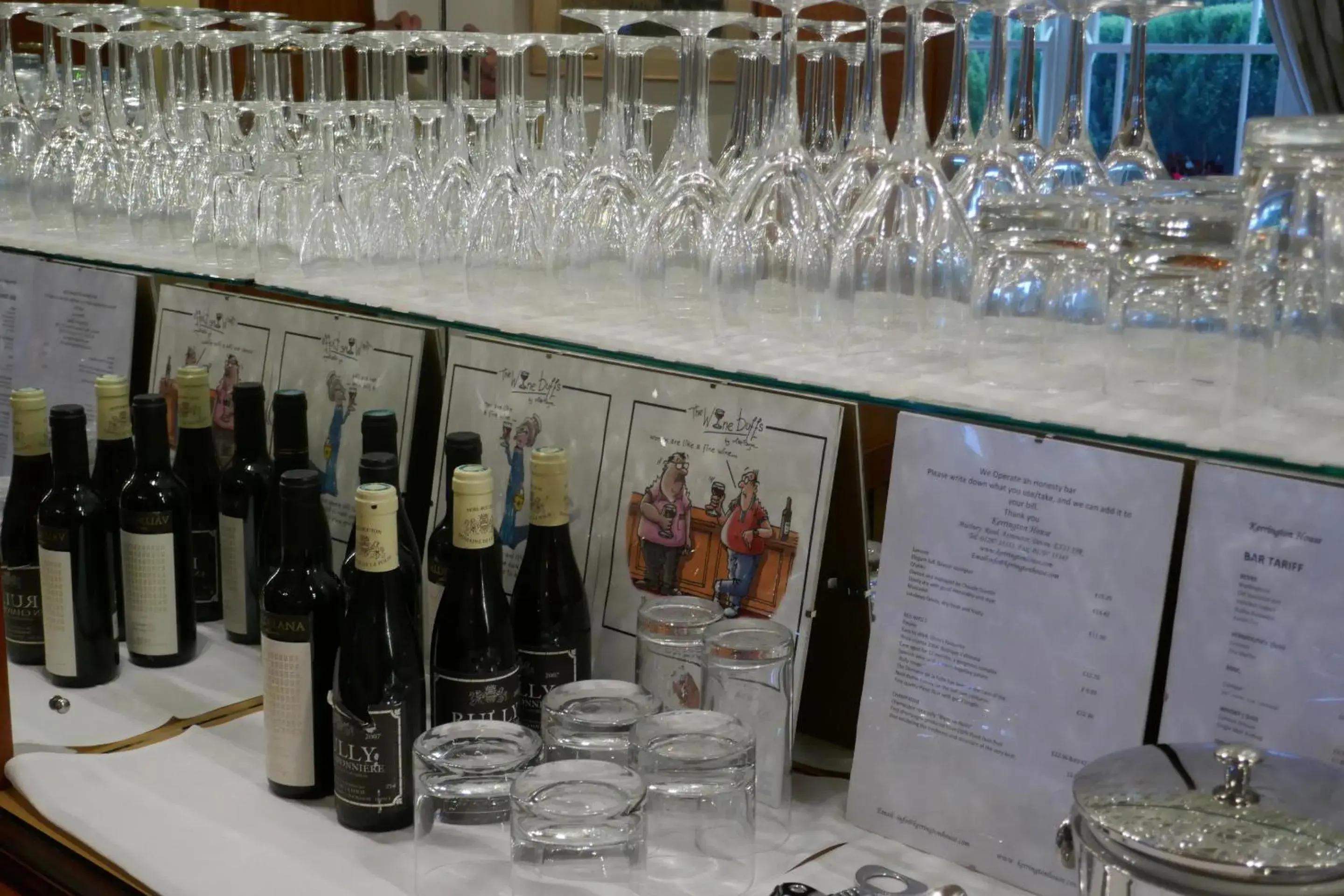 Lounge or bar in Kerrington House Lounge or bar in Kerrington House