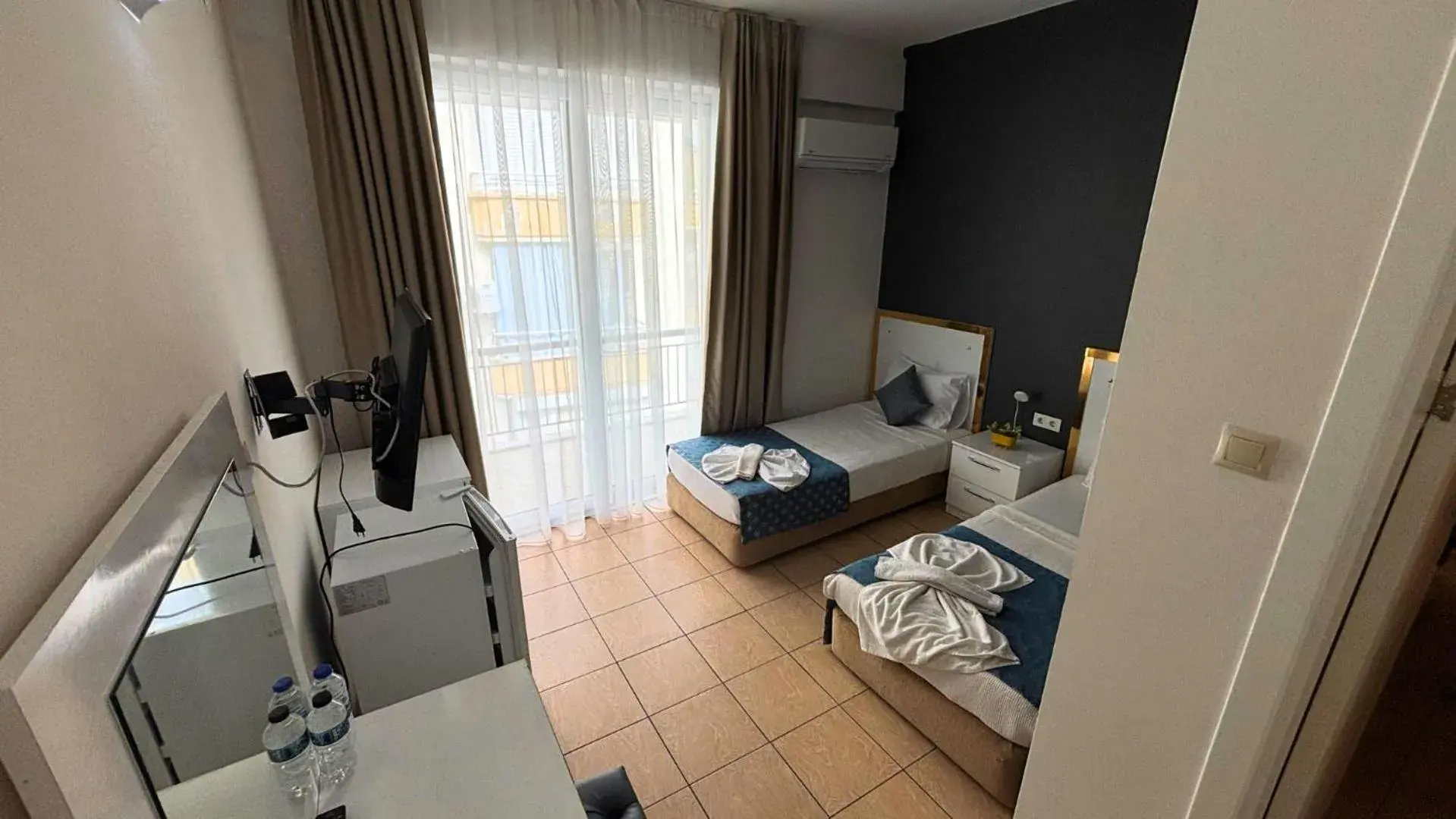Standard Double or Twin Room in MOONBOW BEACH HOTEL Standard Double or Twin Room in MOONBOW BEACH HOTEL