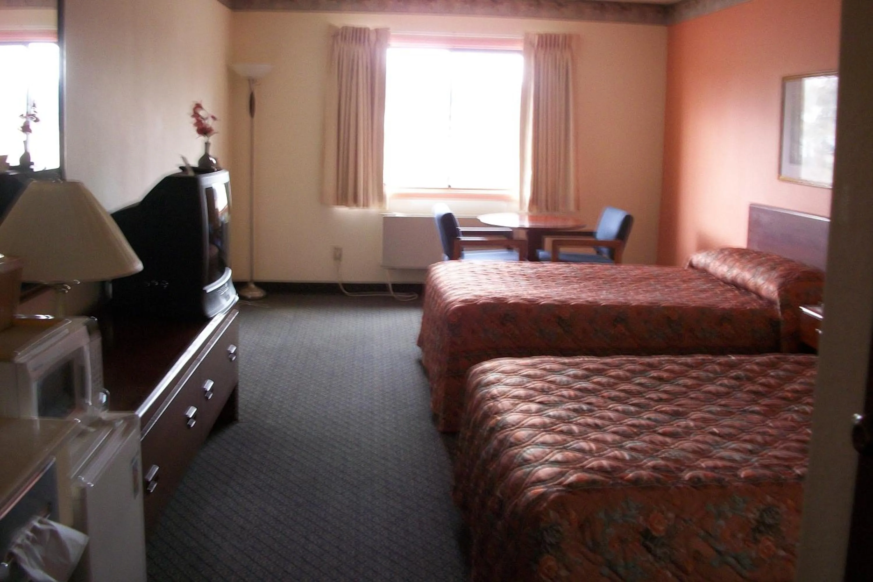 Lodi Valley Suites