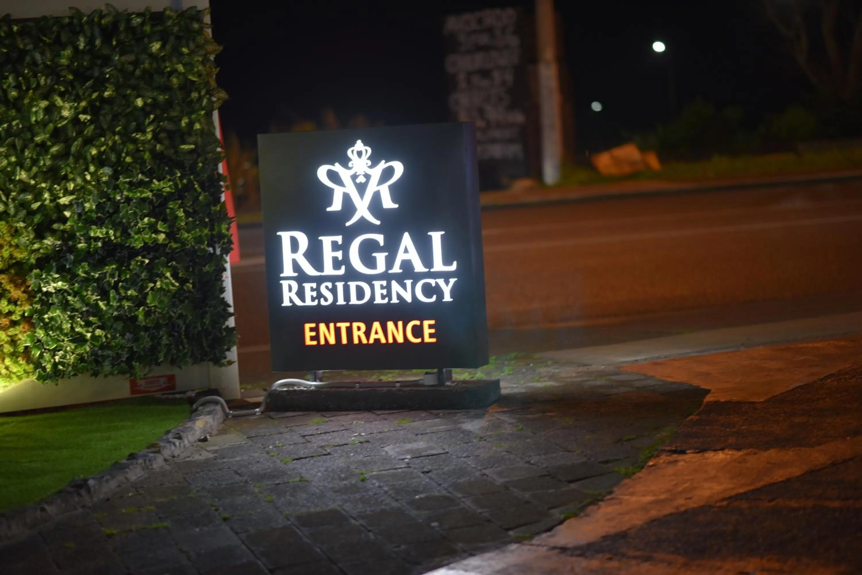 Facade/entrance in Regal Residency