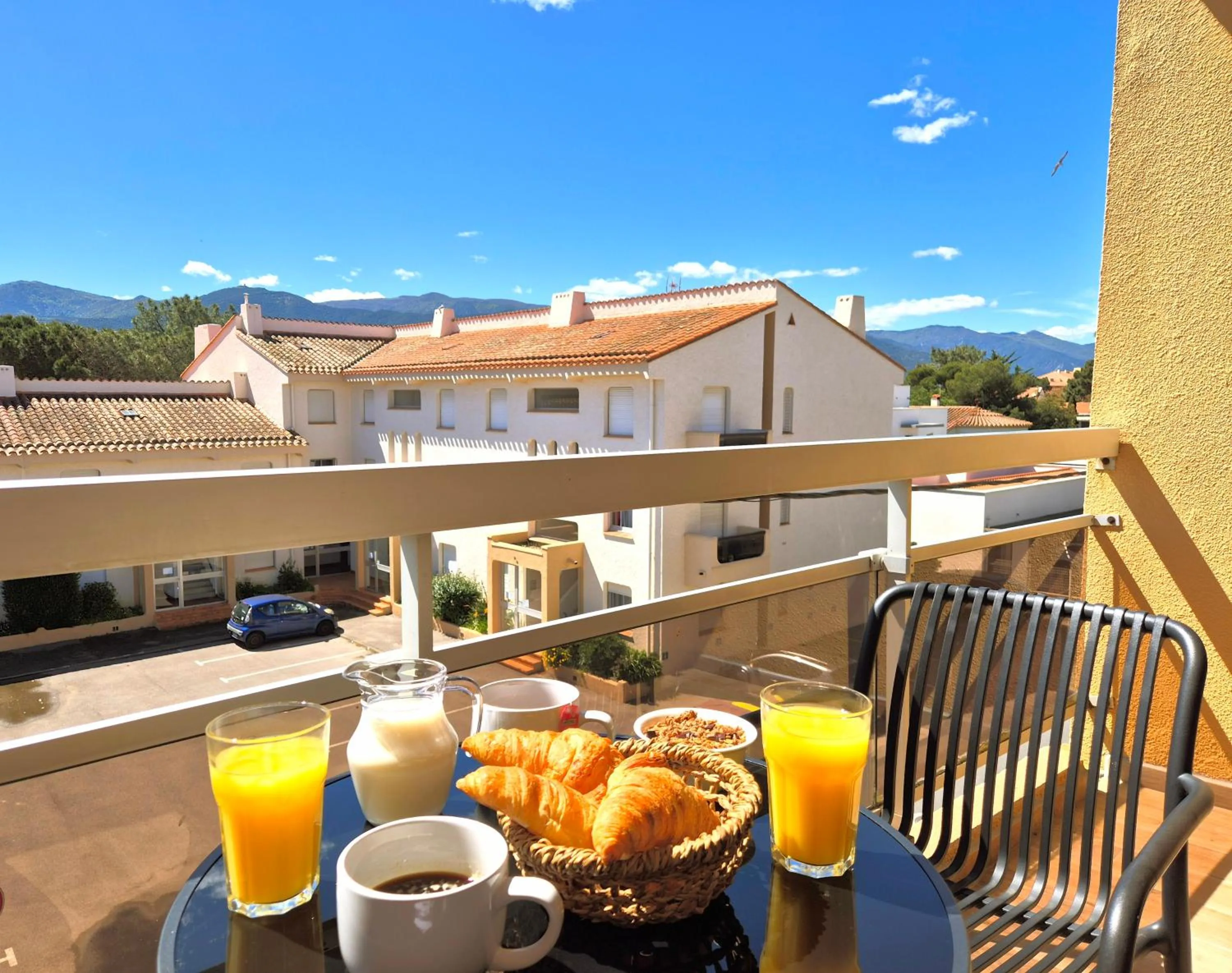 Day in Hôtel Le Maritime