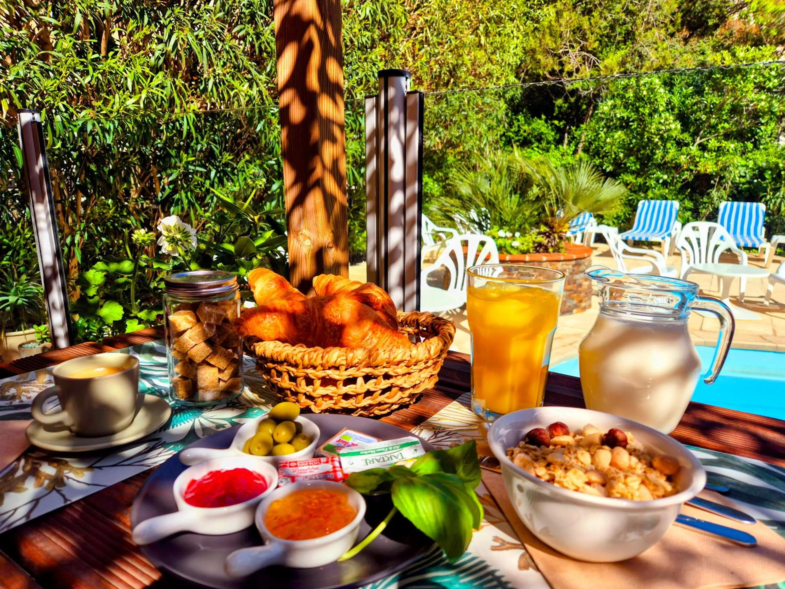 Property building in Hôtel Le Maritime