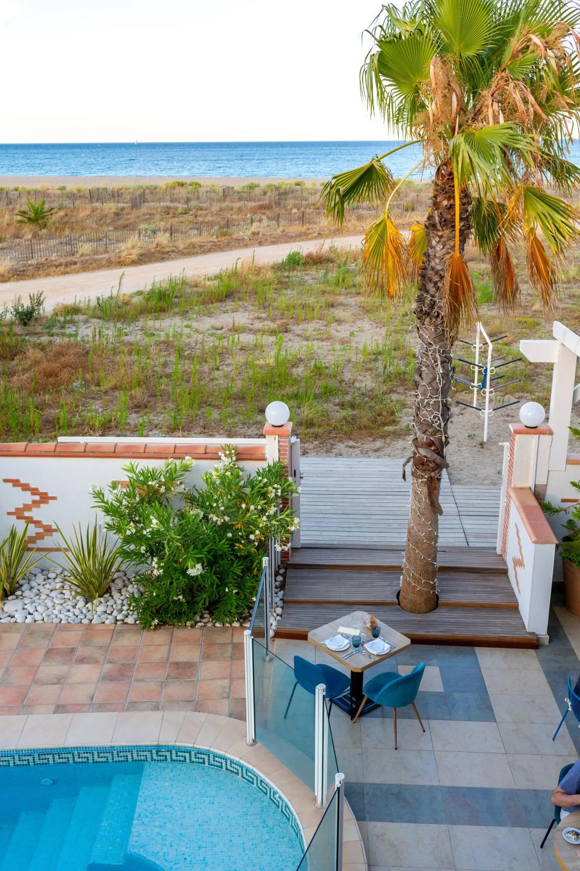 Patio in Les Bulles de Mer - Hotel & Spa sur la Plage