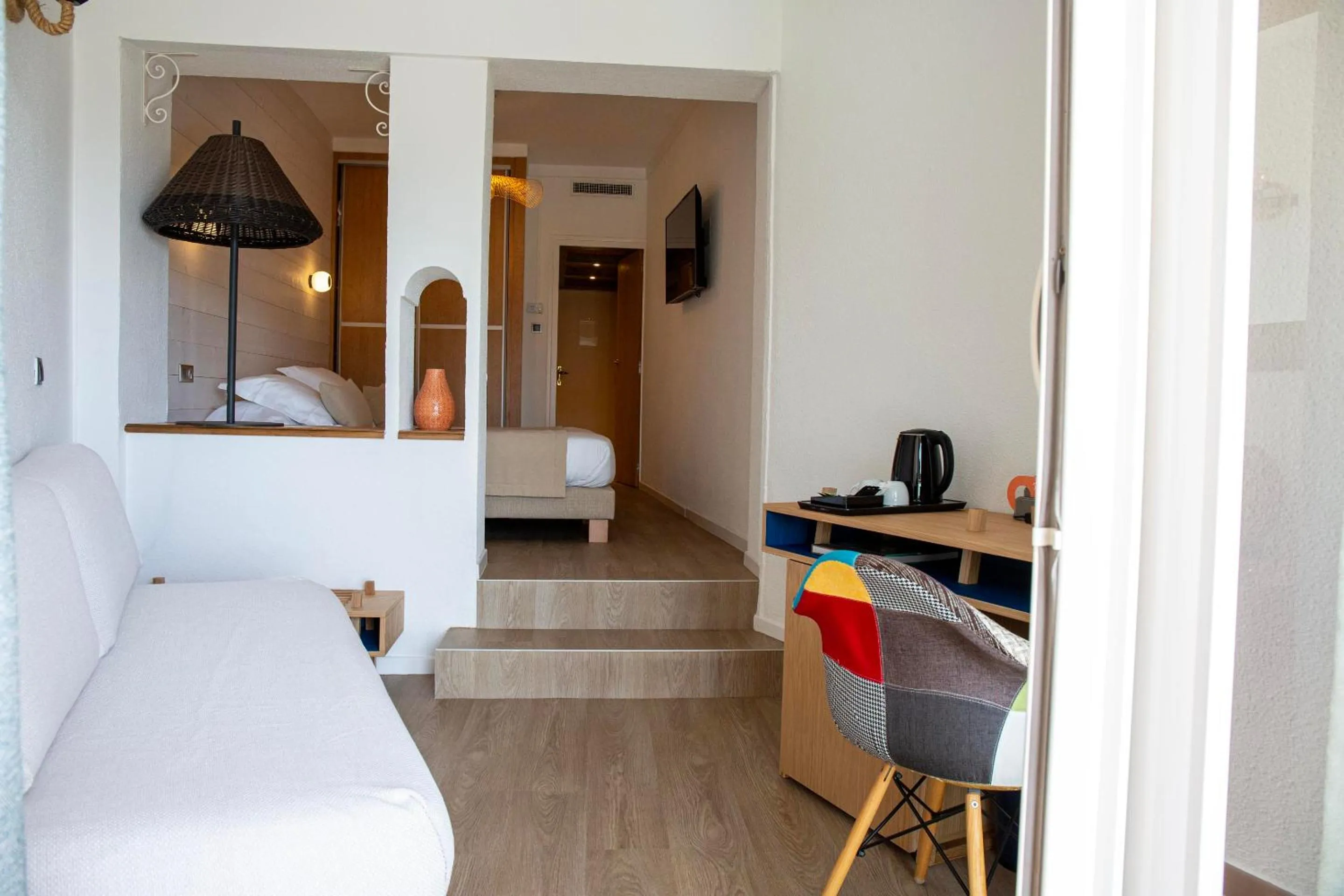 Photo of the whole room, Bed in Grand Hôtel Du Lido