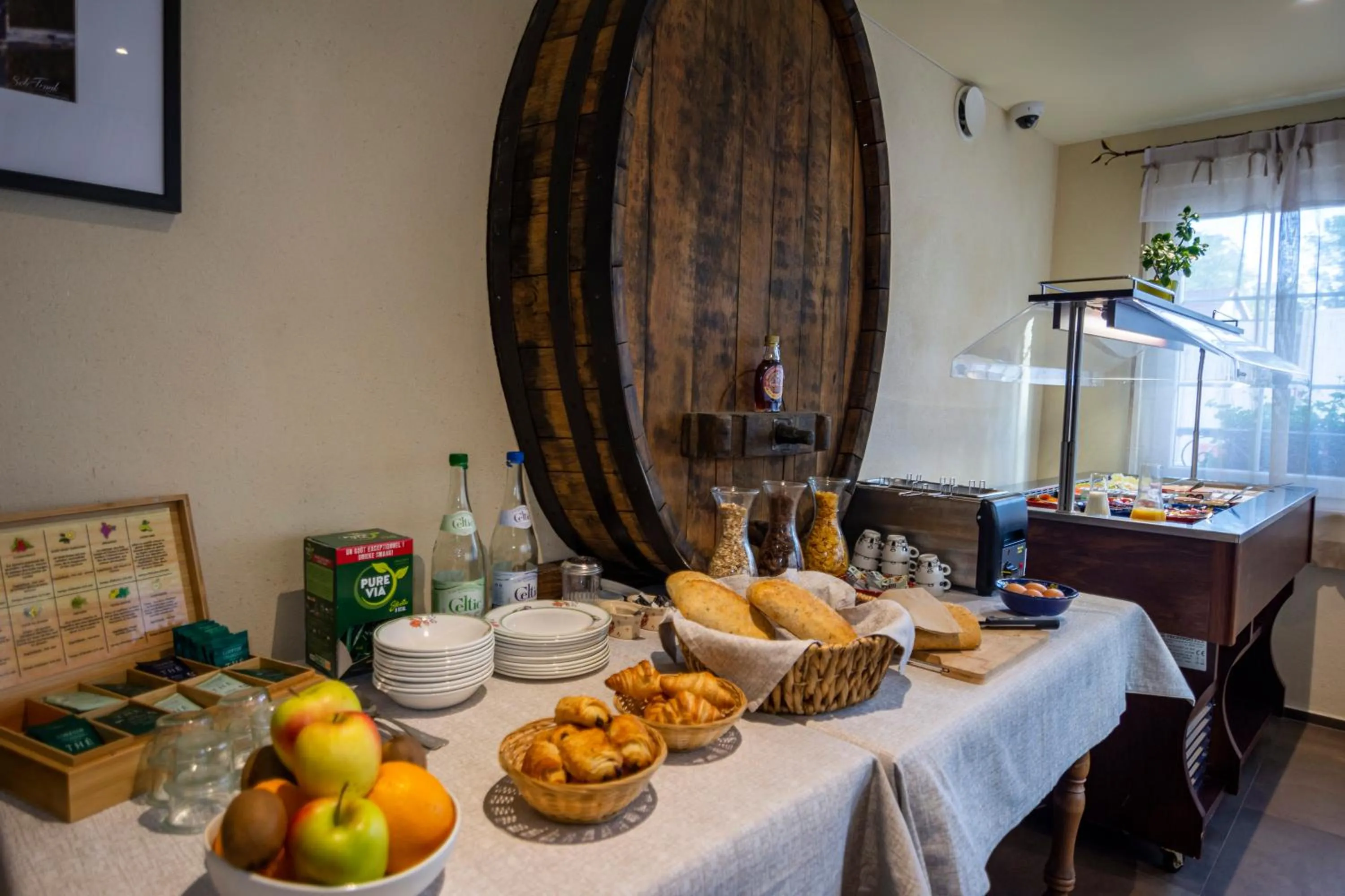 Breakfast in Logis Hotel Restaurant Keimberg