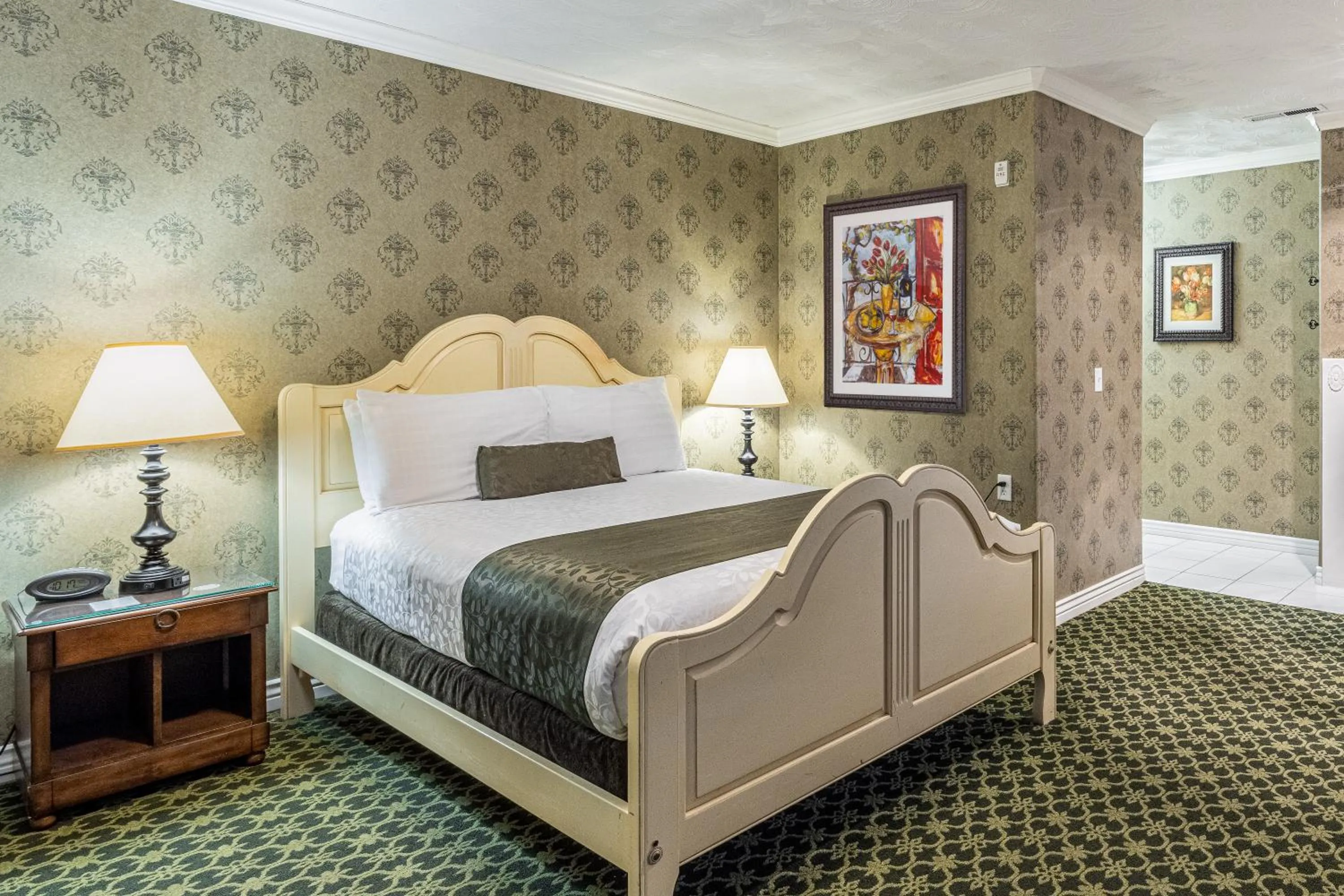 Bed in Canyons Boutique Hotel - A Canyons Collection Property