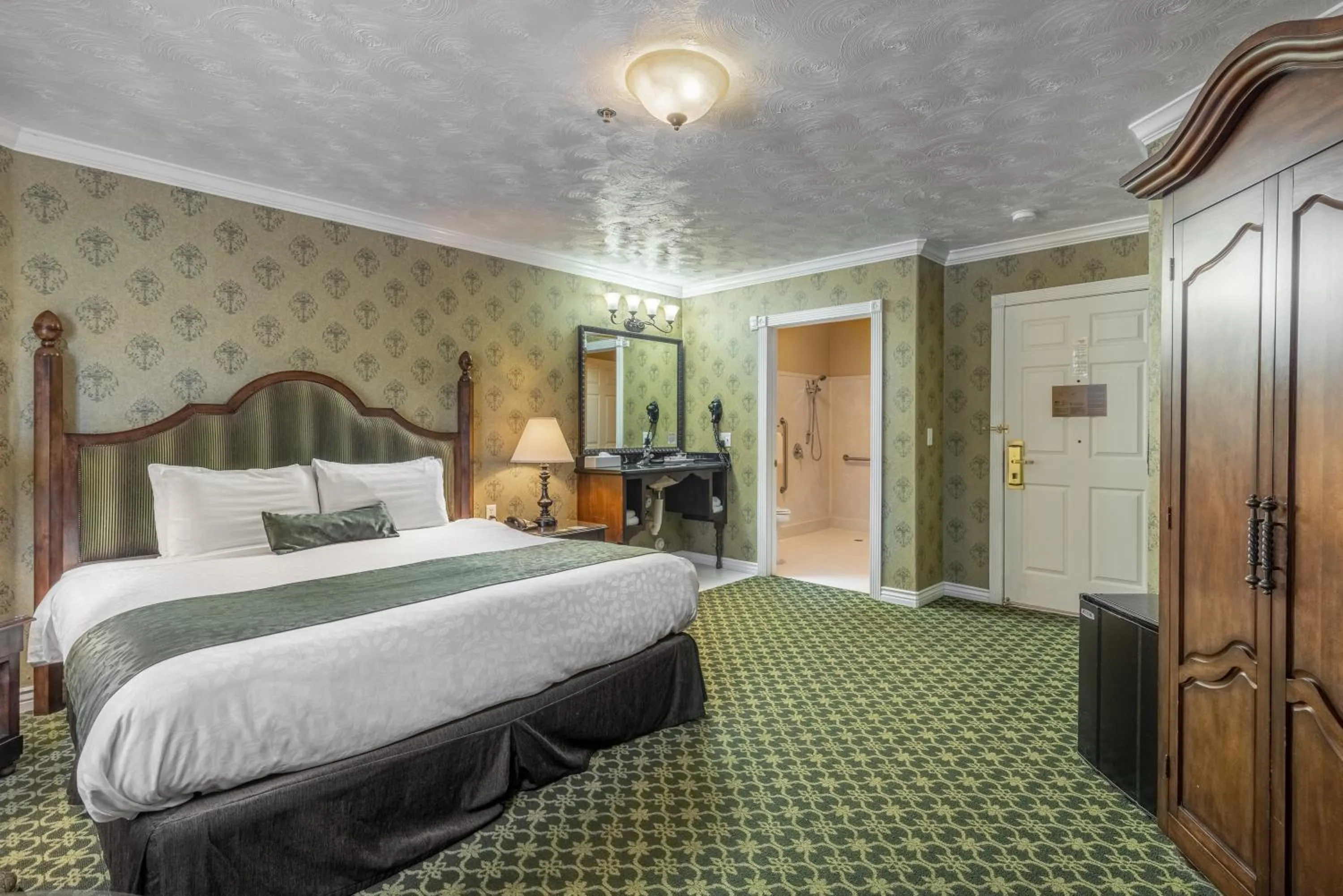 Bed in Canyons Boutique Hotel - A Canyons Collection Property