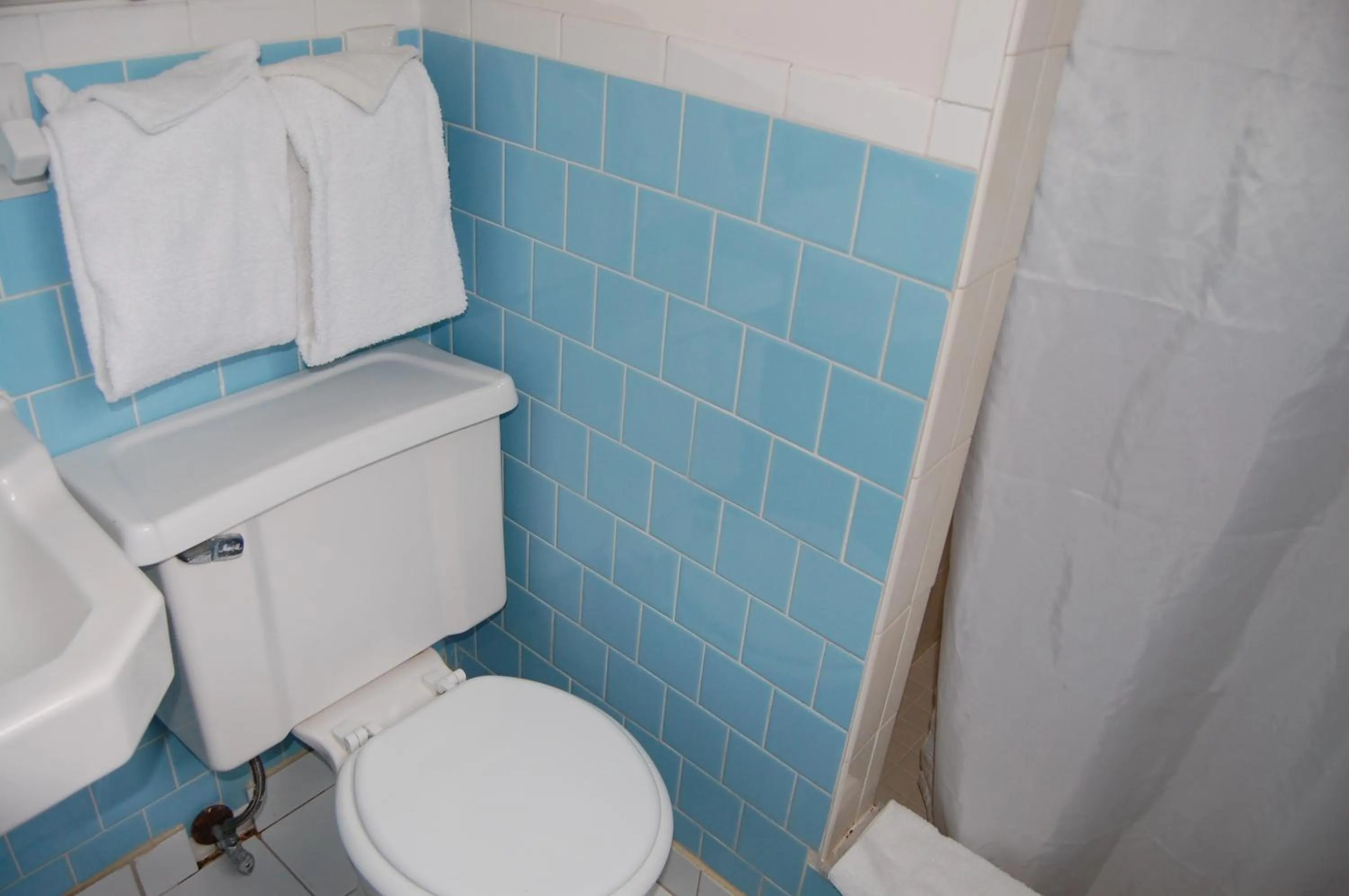 Bathroom in Sea Breeze Ocean City