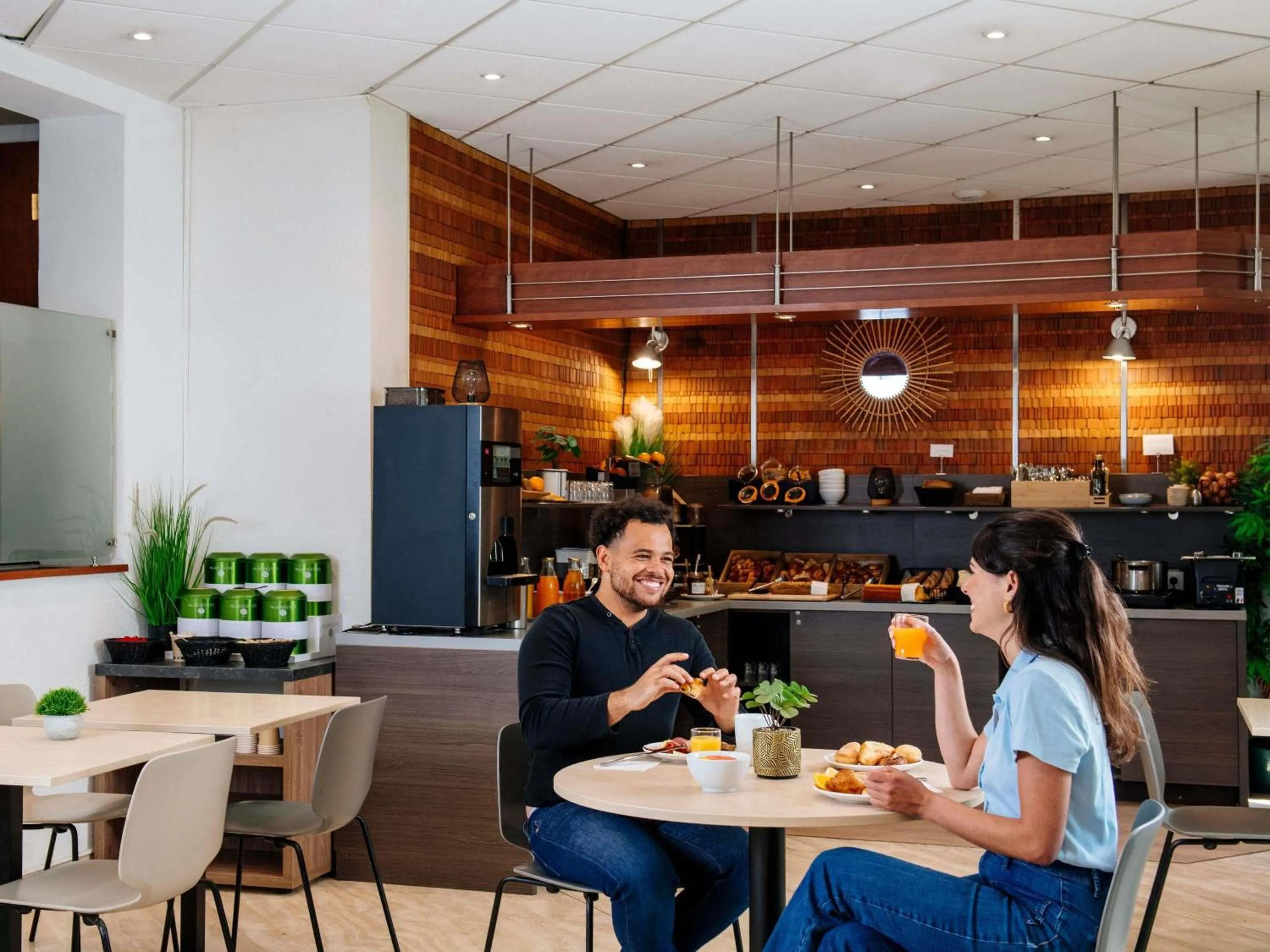 Property building in Aparthotel Adagio Paris XV