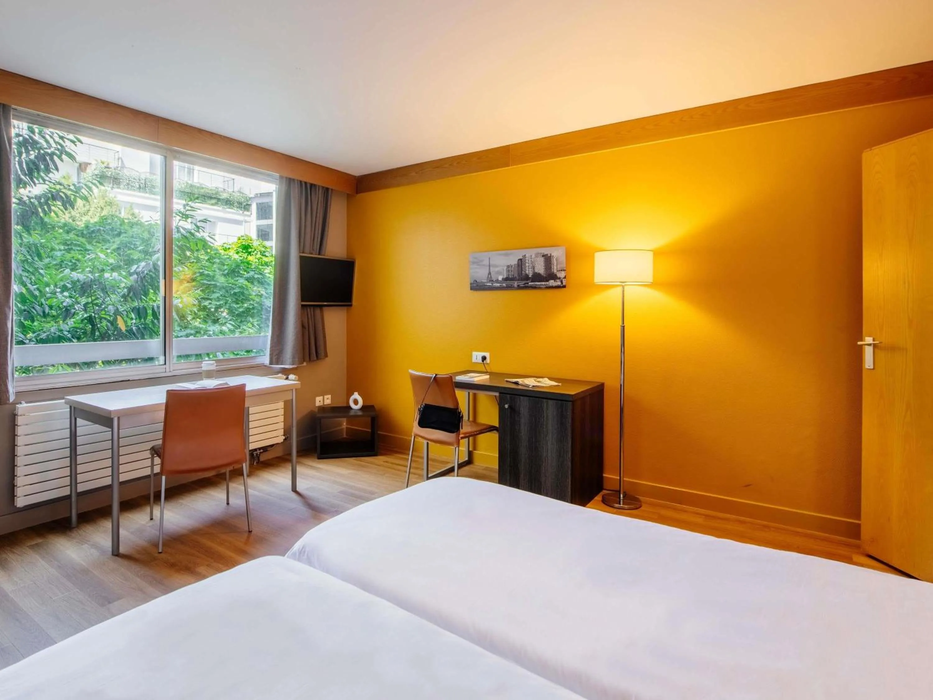 Studio (2 Adults) in Aparthotel Adagio Paris XV