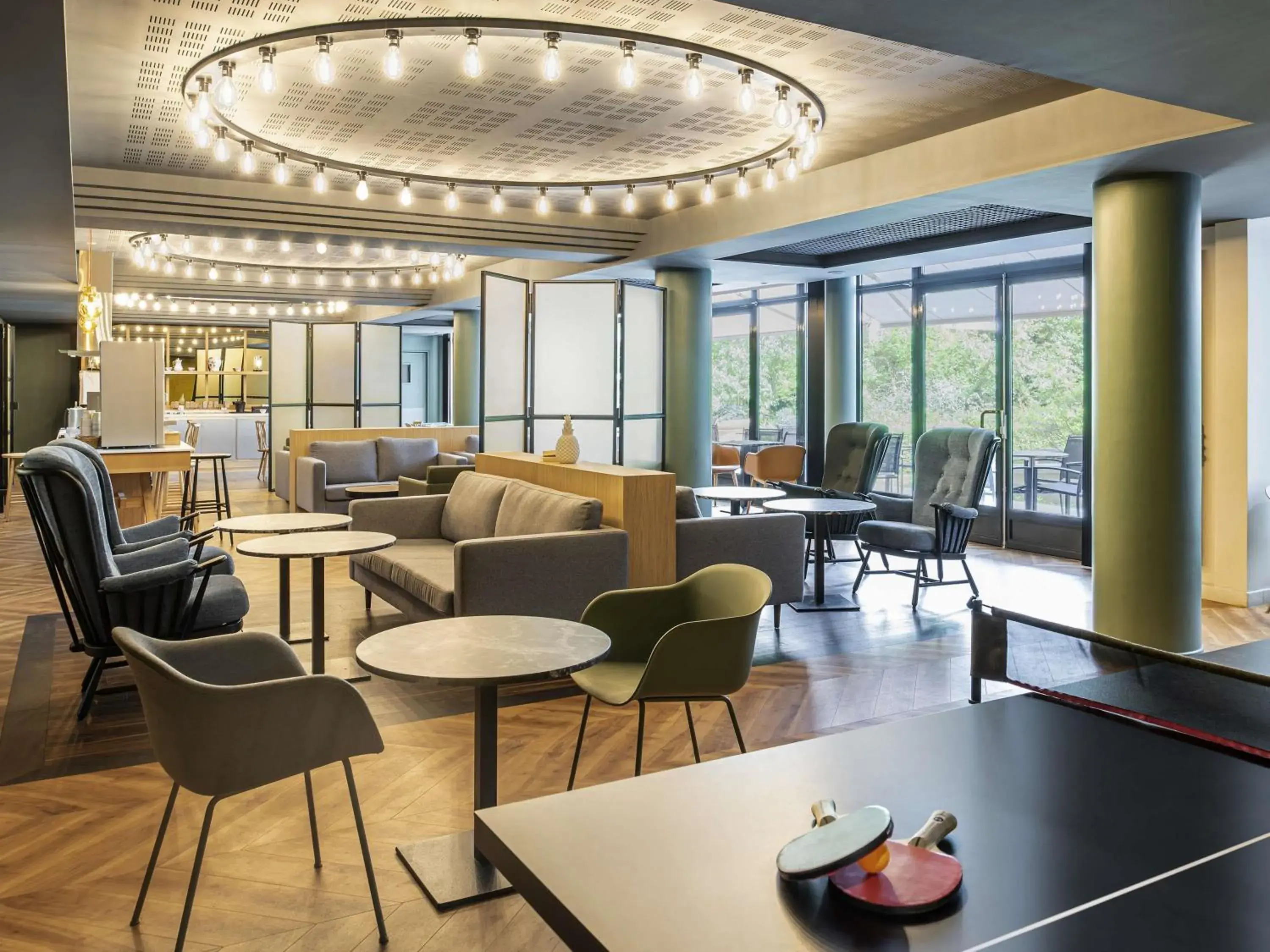 Property building in Aparthotel Adagio Porte de Versailles Property building in Aparthotel Adagio Porte de Versailles