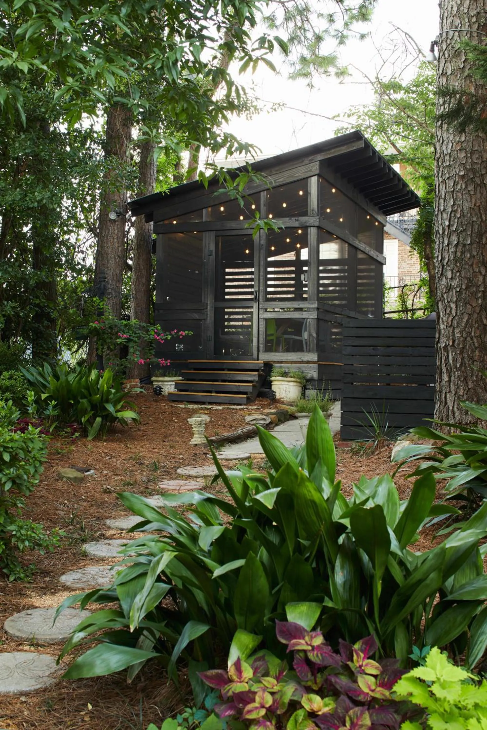 Eden Brae: Historic Southern Gothic Mansion