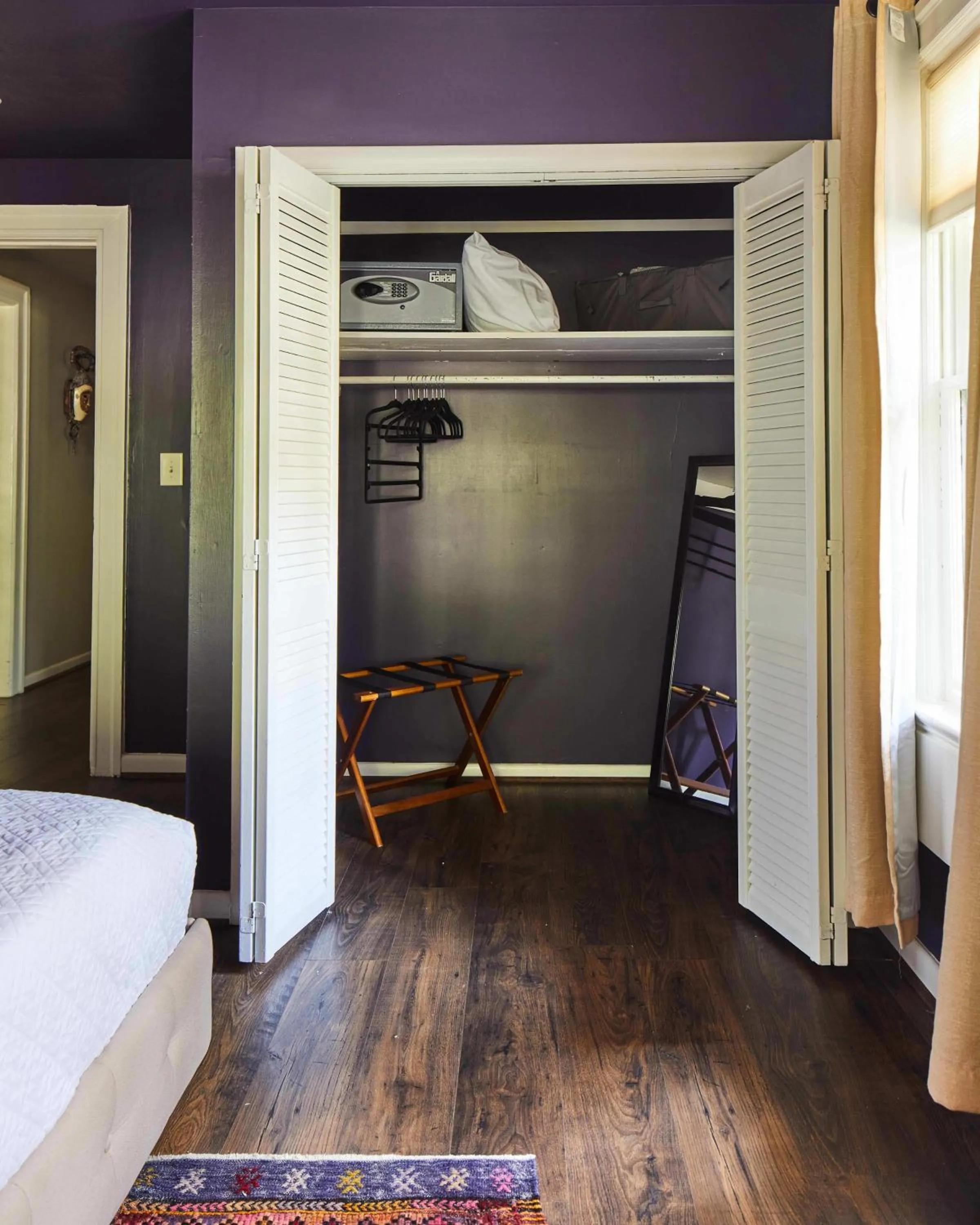 Bed in Eden Brae: Historic Southern Gothic Mansion