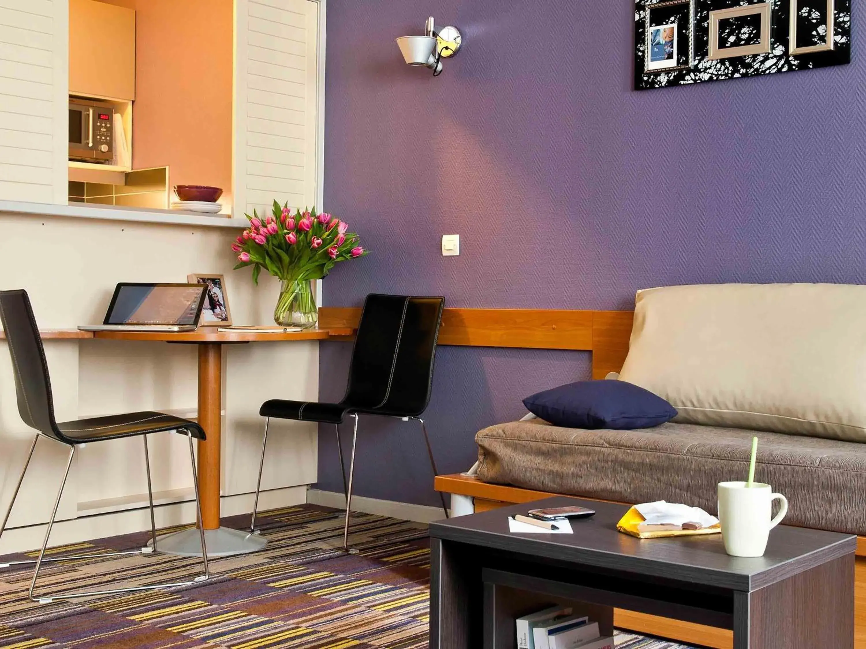 Bedroom in Aparthotel Adagio La Défense Le Parc Bedroom in Aparthotel Adagio La Défense Le Parc