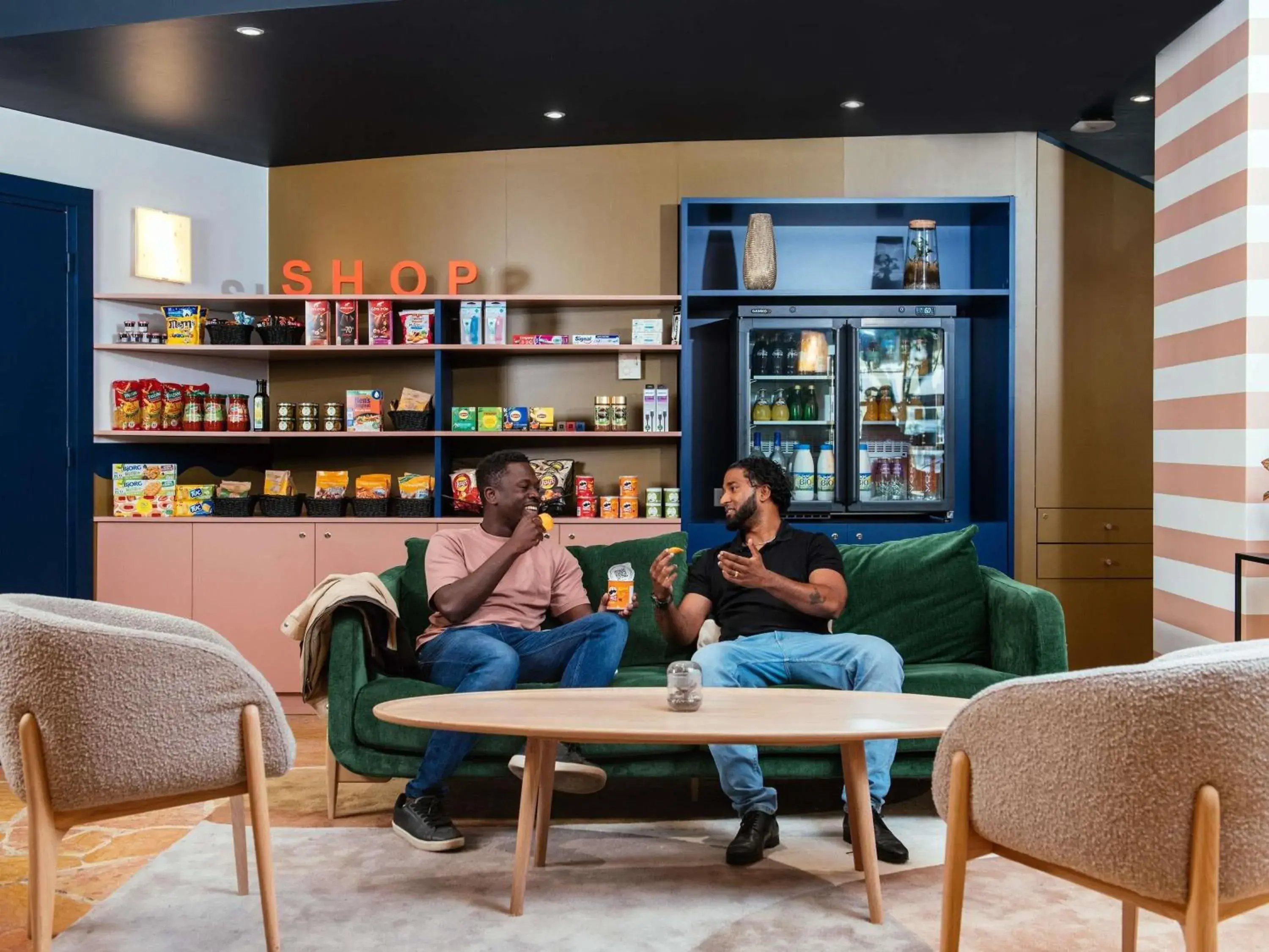 Property building in Aparthotel Adagio La Défense Le Parc Property building in Aparthotel Adagio La Défense Le Parc