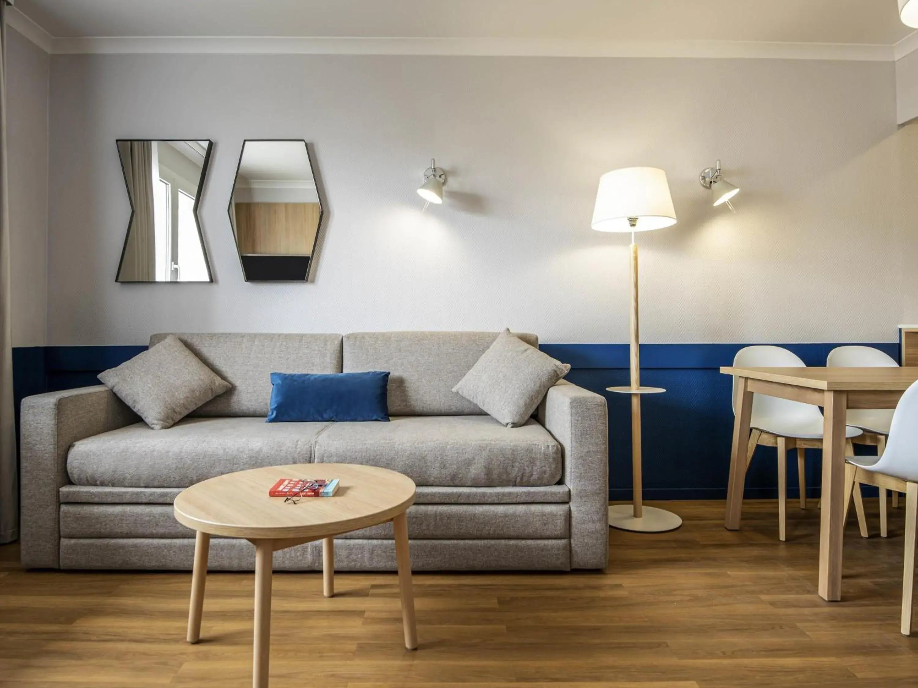 Bedroom in Aparthotel Adagio La Défense Kléber Bedroom in Aparthotel Adagio La Défense Kléber