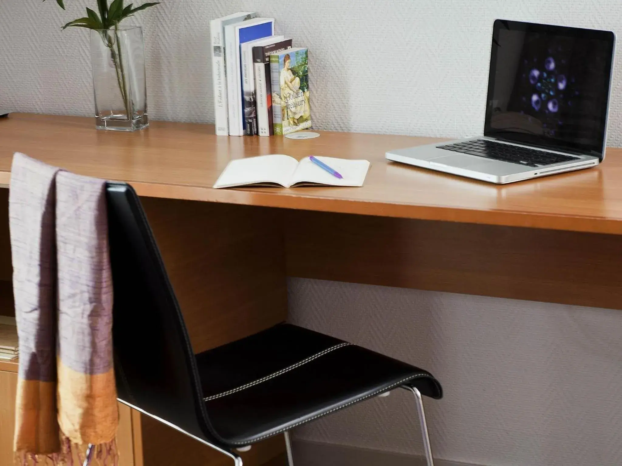 Bedroom in Aparthotel Adagio La Défense Kléber Bedroom in Aparthotel Adagio La Défense Kléber