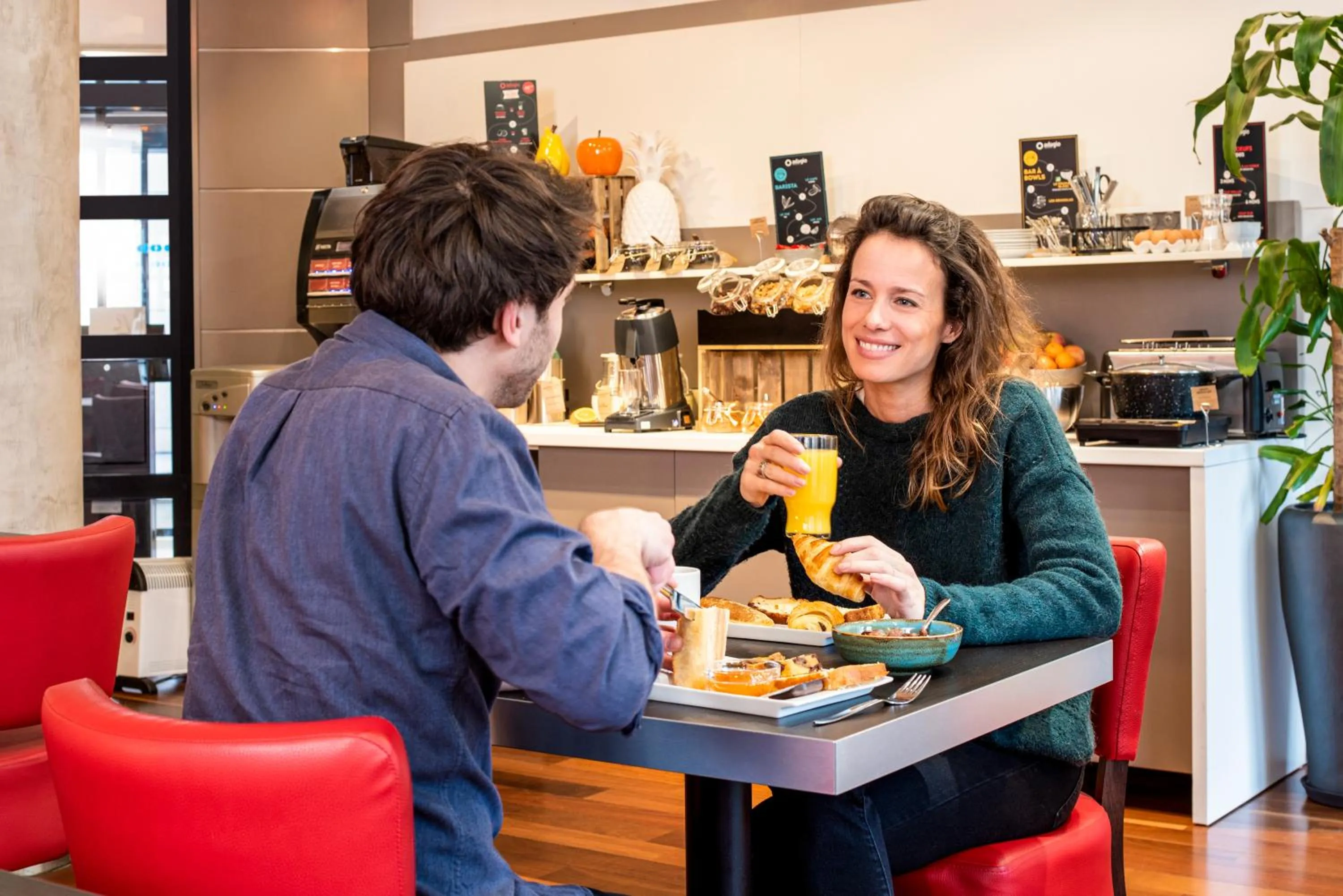 Breakfast in Aparthotel Adagio La Défense Kléber