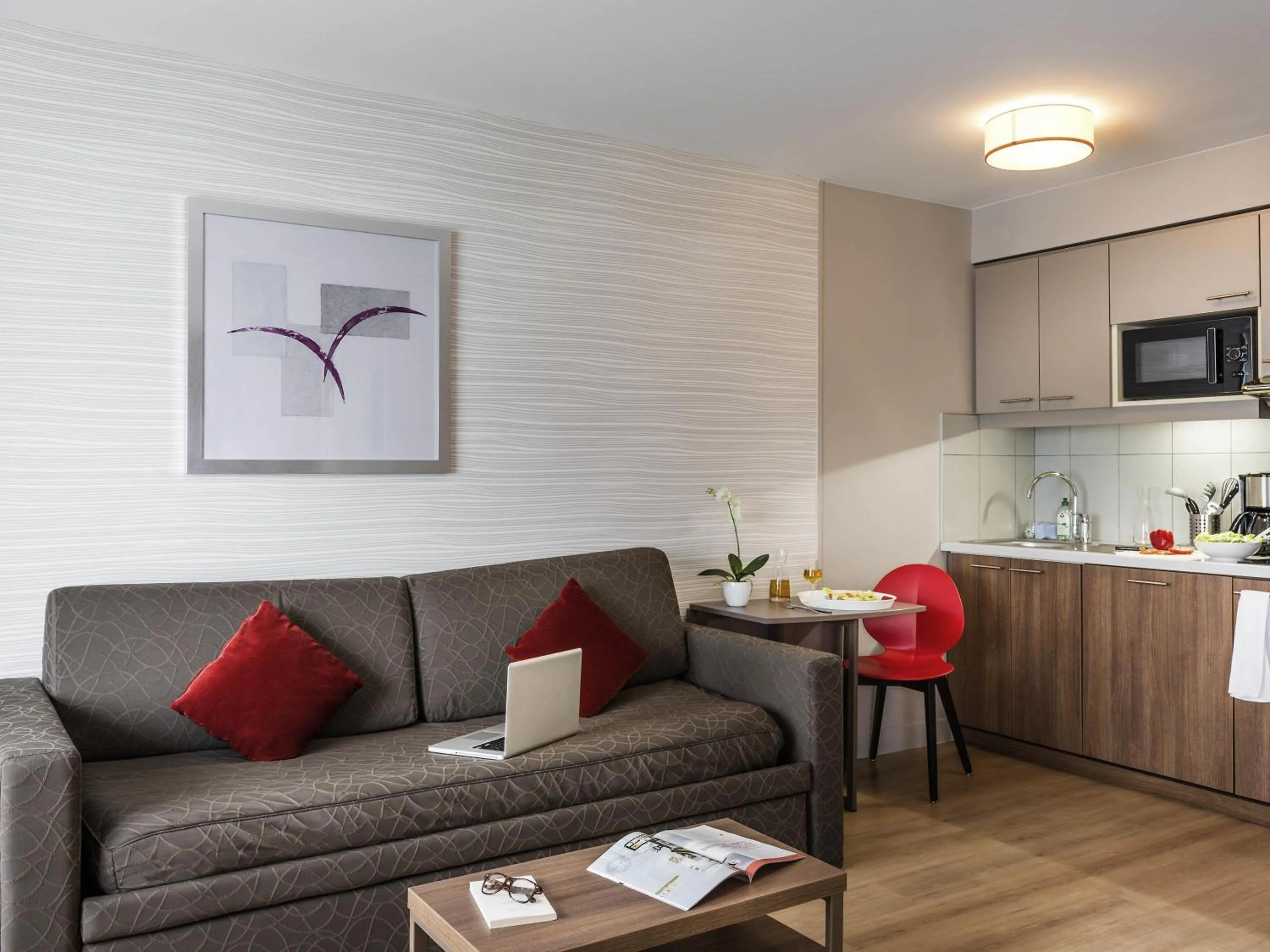 Bedroom in Aparthotel Adagio Paris Bercy Village