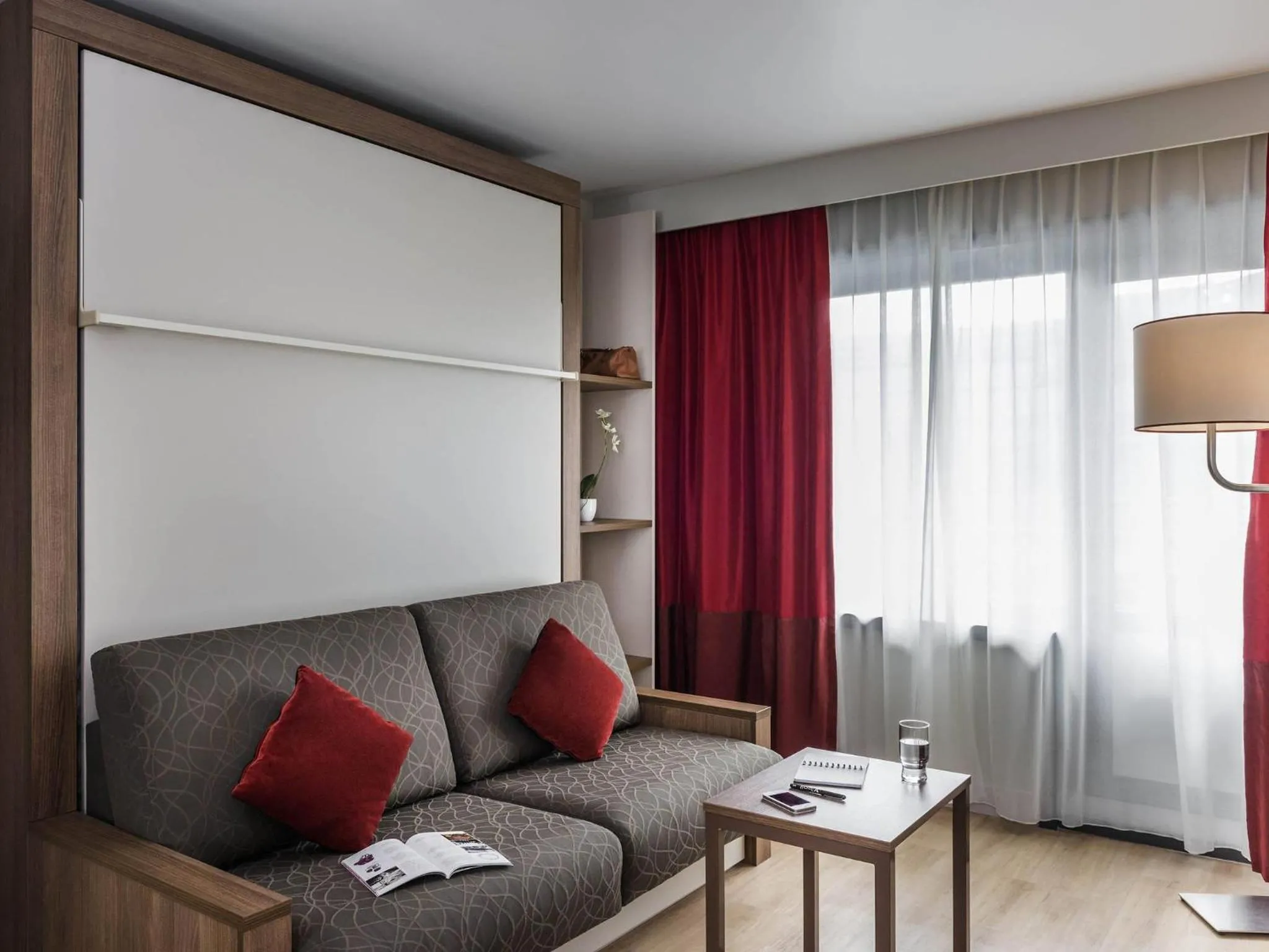 Bedroom in Aparthotel Adagio Paris Bercy Village