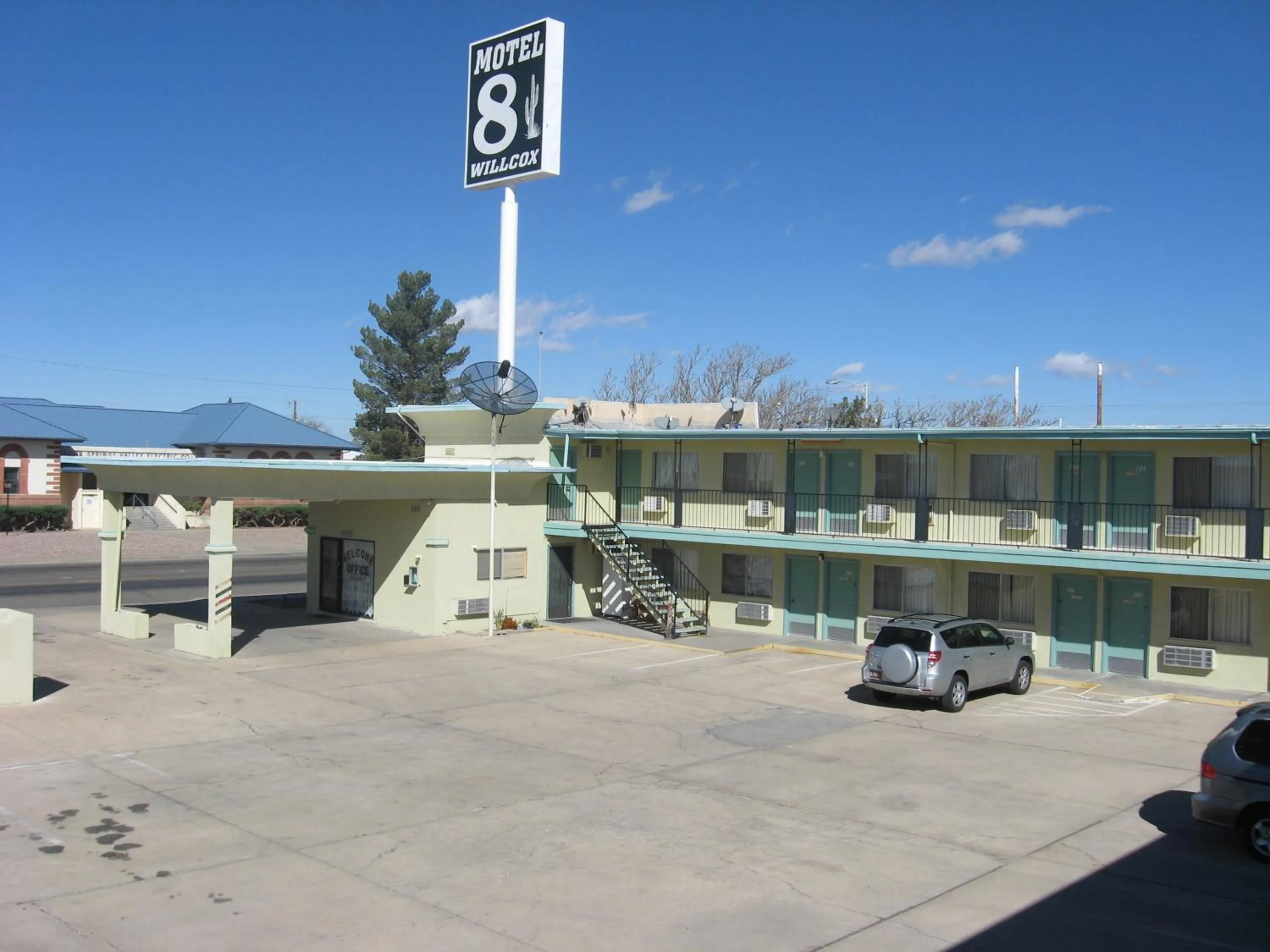 Property building in Motel 8 Willcox