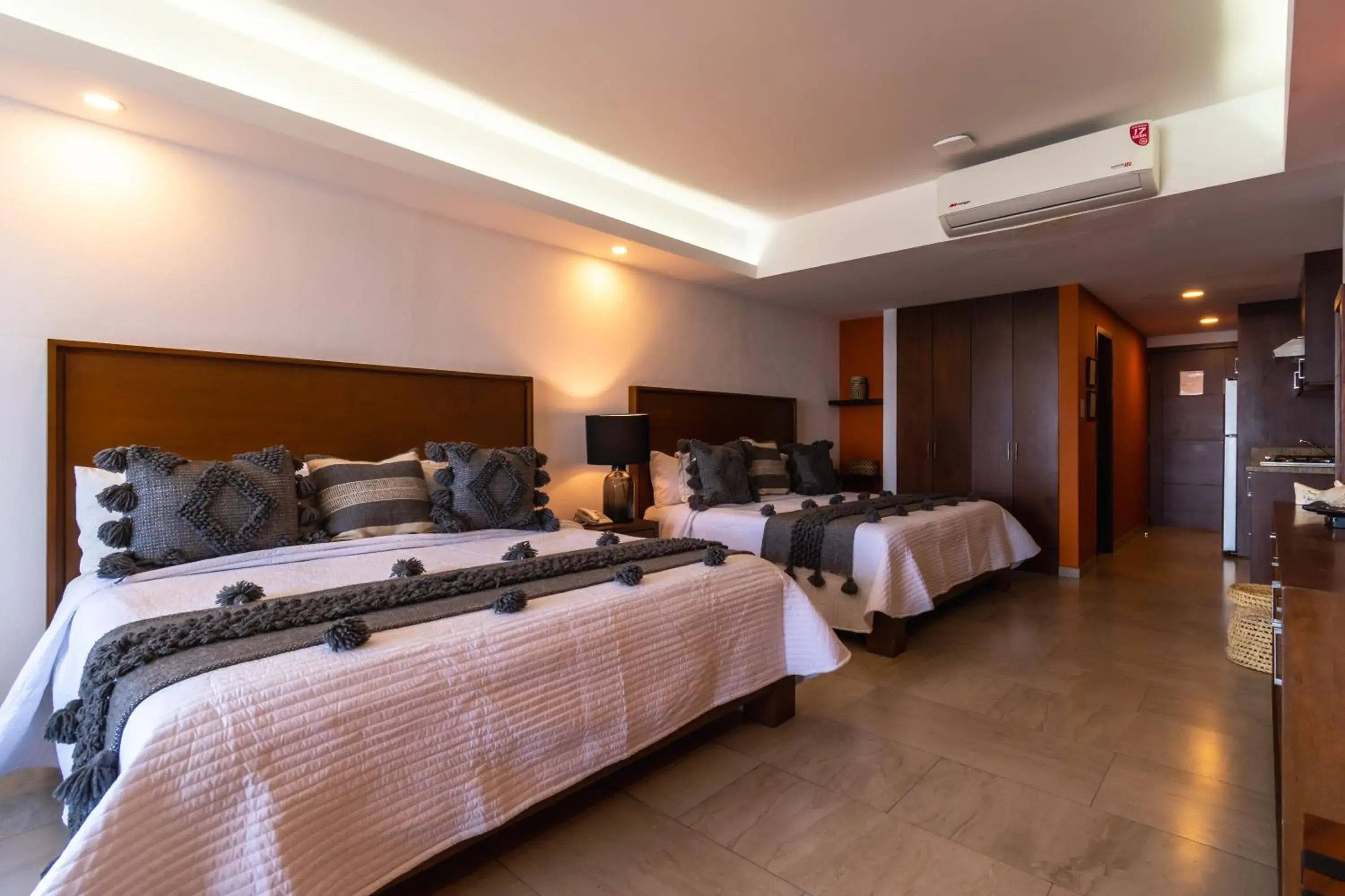 Grand Pacific Vista Double King Deluxe Suite in The Paramar Beachfront Boutique Hotel With Breakfast Included - Downtown Malecon Grand Pacific Vista Double King Deluxe Suite in The Paramar Beachfront Boutique Hotel With Breakfast Included - Downtown Malecon