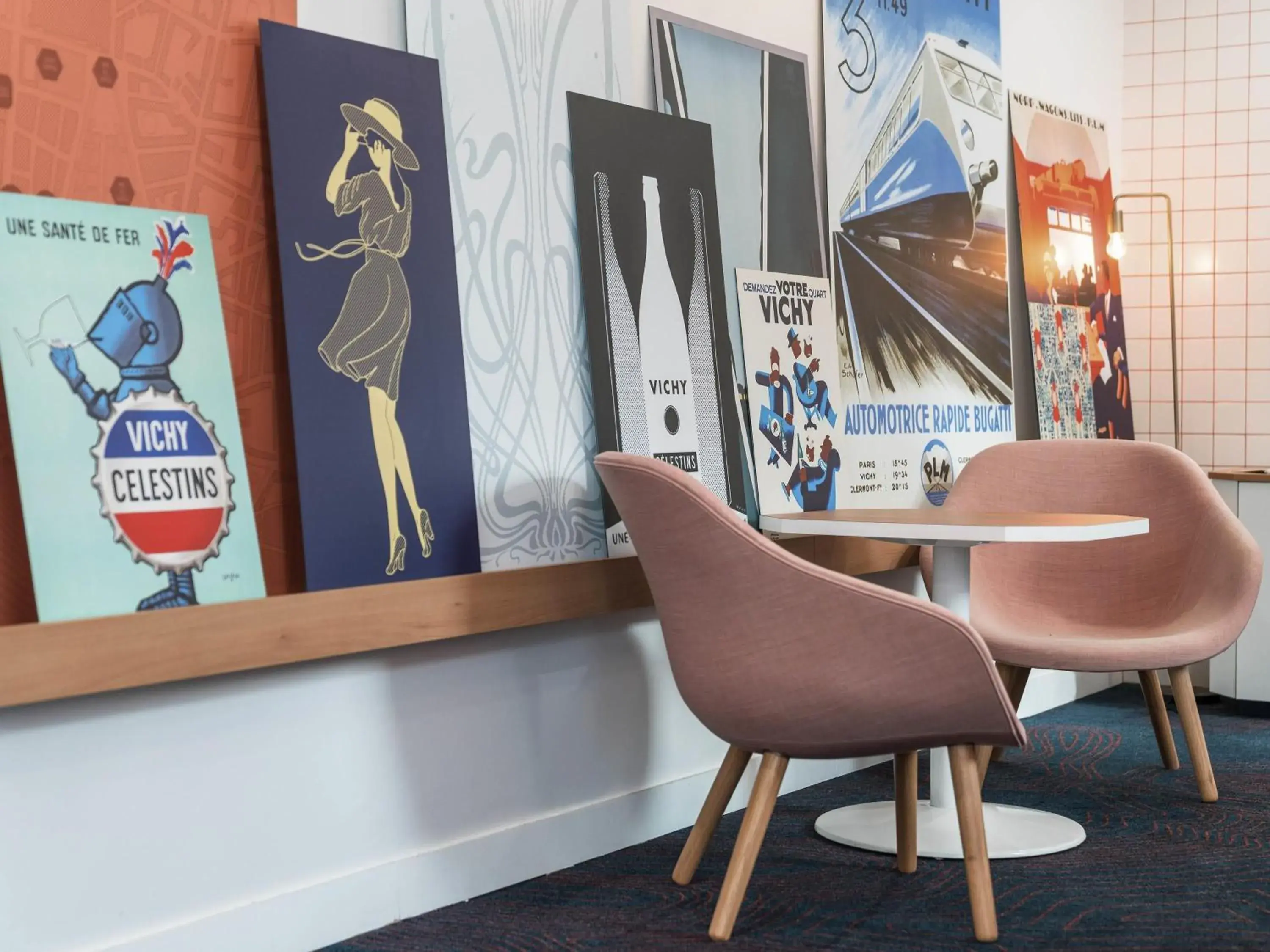 Property building in Hôtel ibis Styles Vichy Centre Property building in Hôtel ibis Styles Vichy Centre