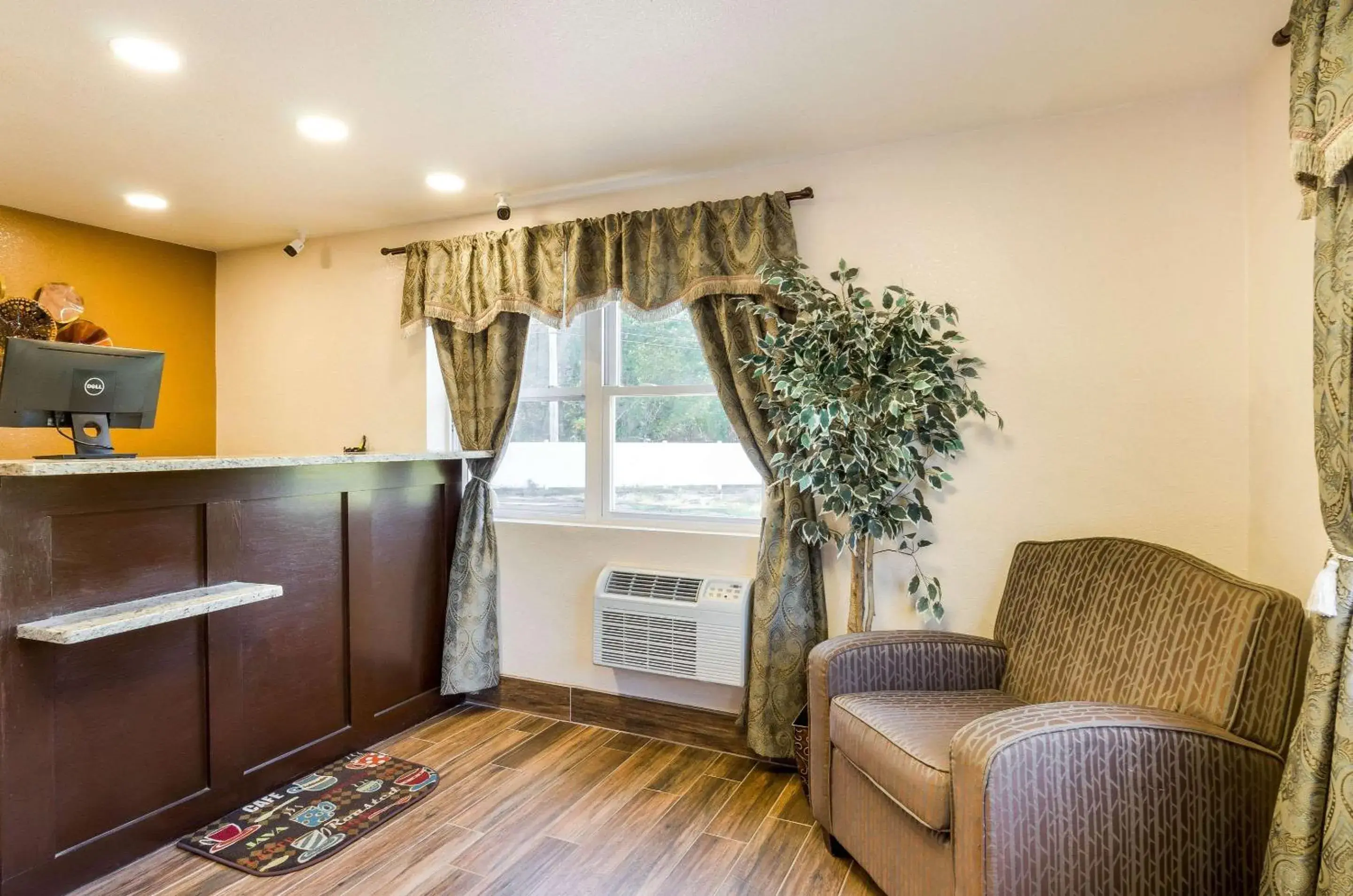 Lobby or reception in Rodeway Inn Middleboro-Plymouth Lobby or reception in Rodeway Inn Middleboro-Plymouth