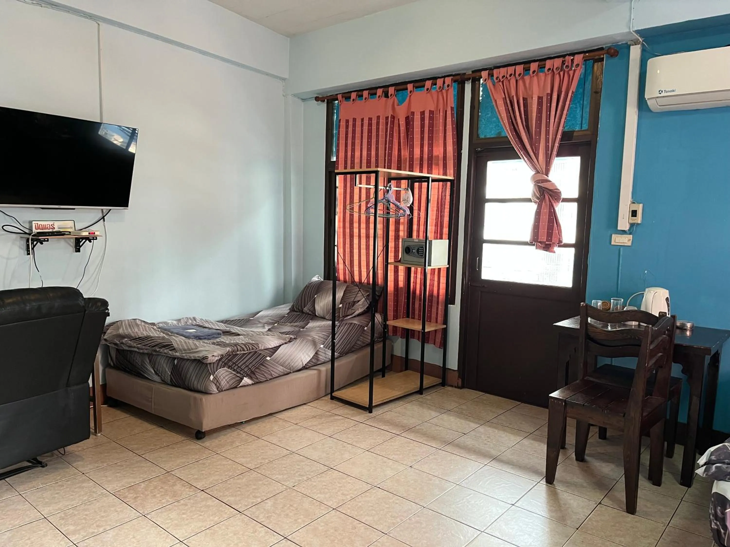 Bedroom, Bed in Baan Picha 2
