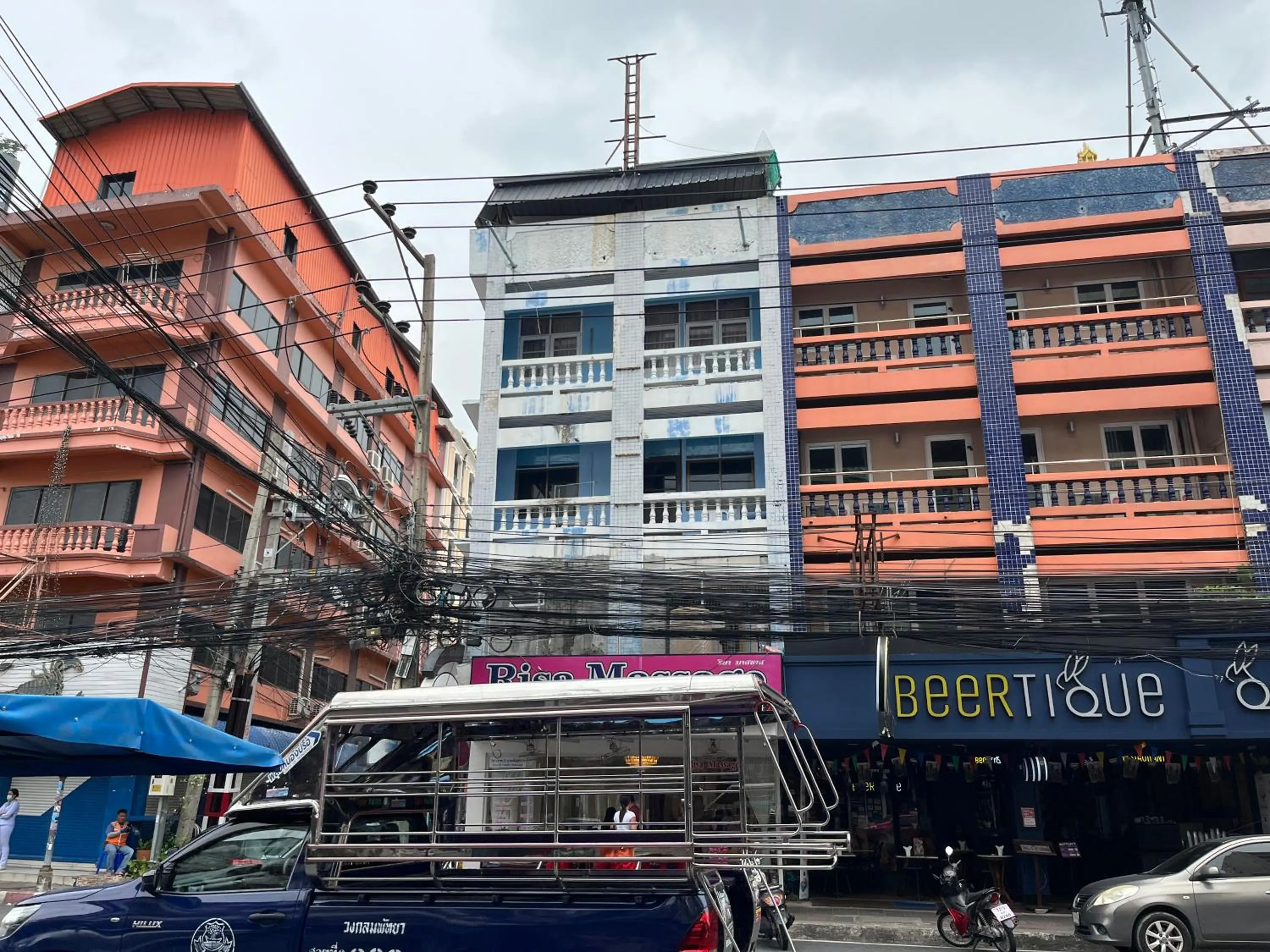 Property building in Baan Picha 2