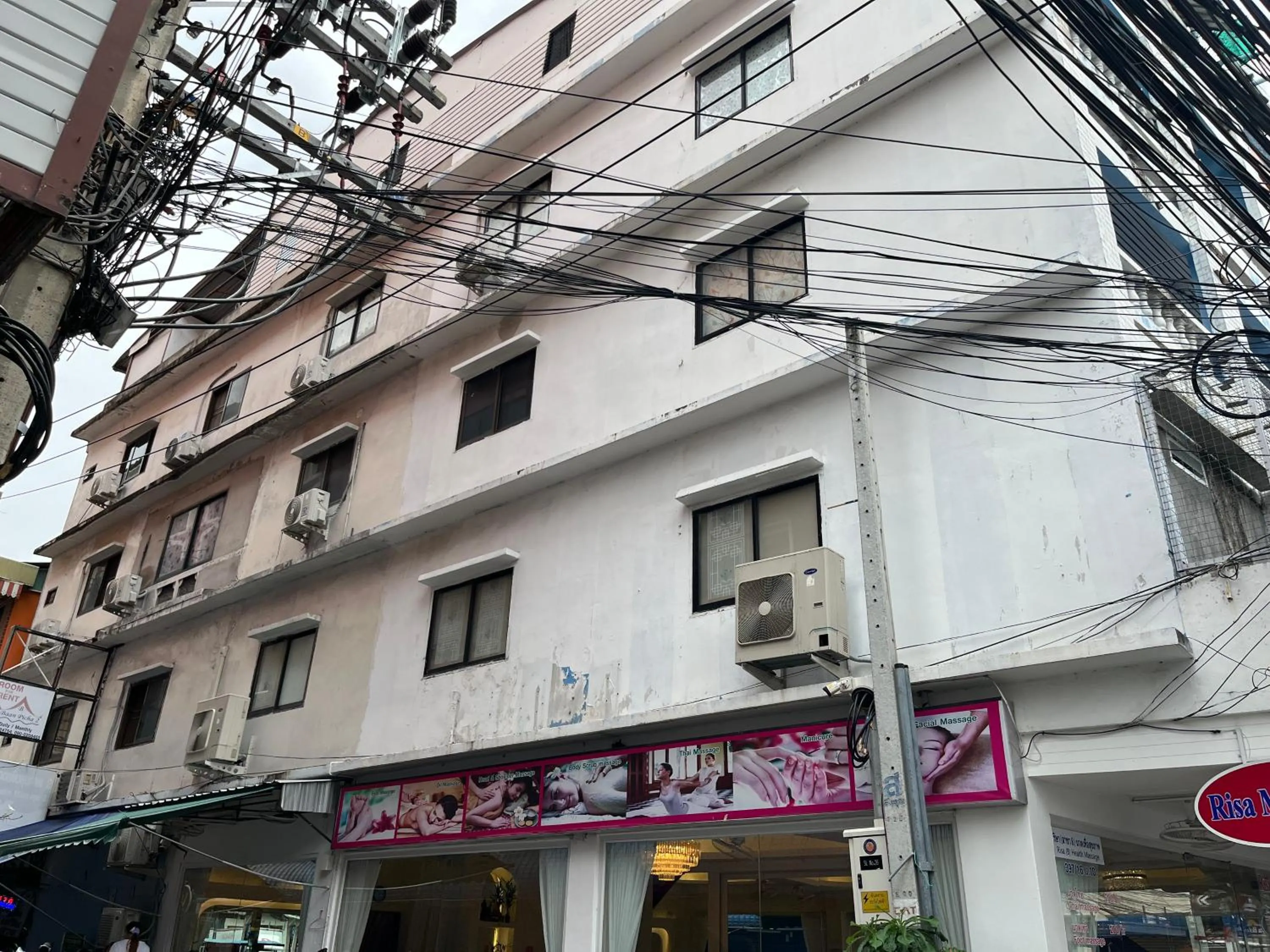 Property building in Baan Picha 2