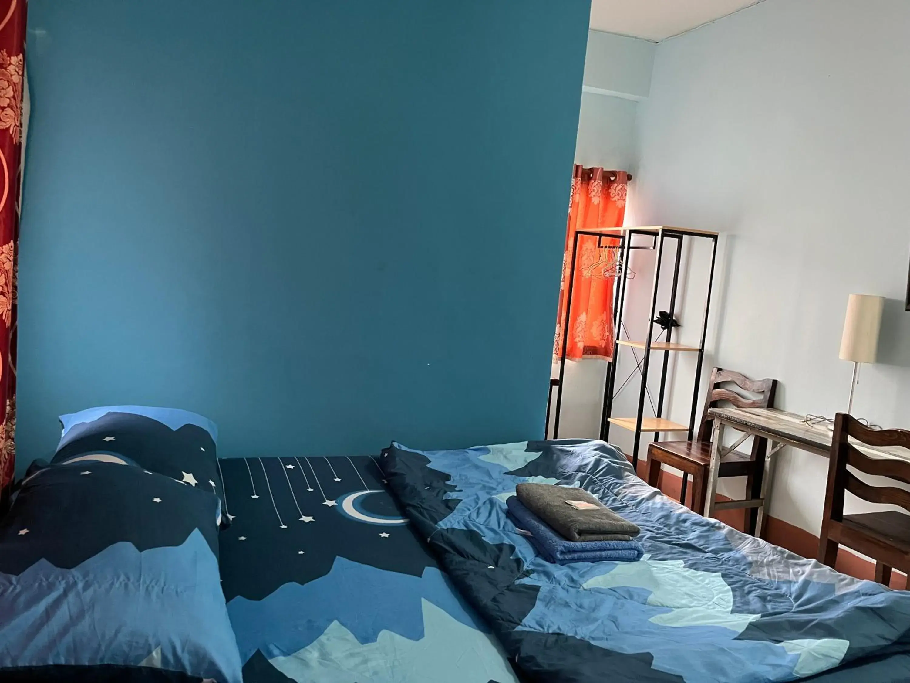 Small Double Room in Baan Picha 2 Small Double Room in Baan Picha 2