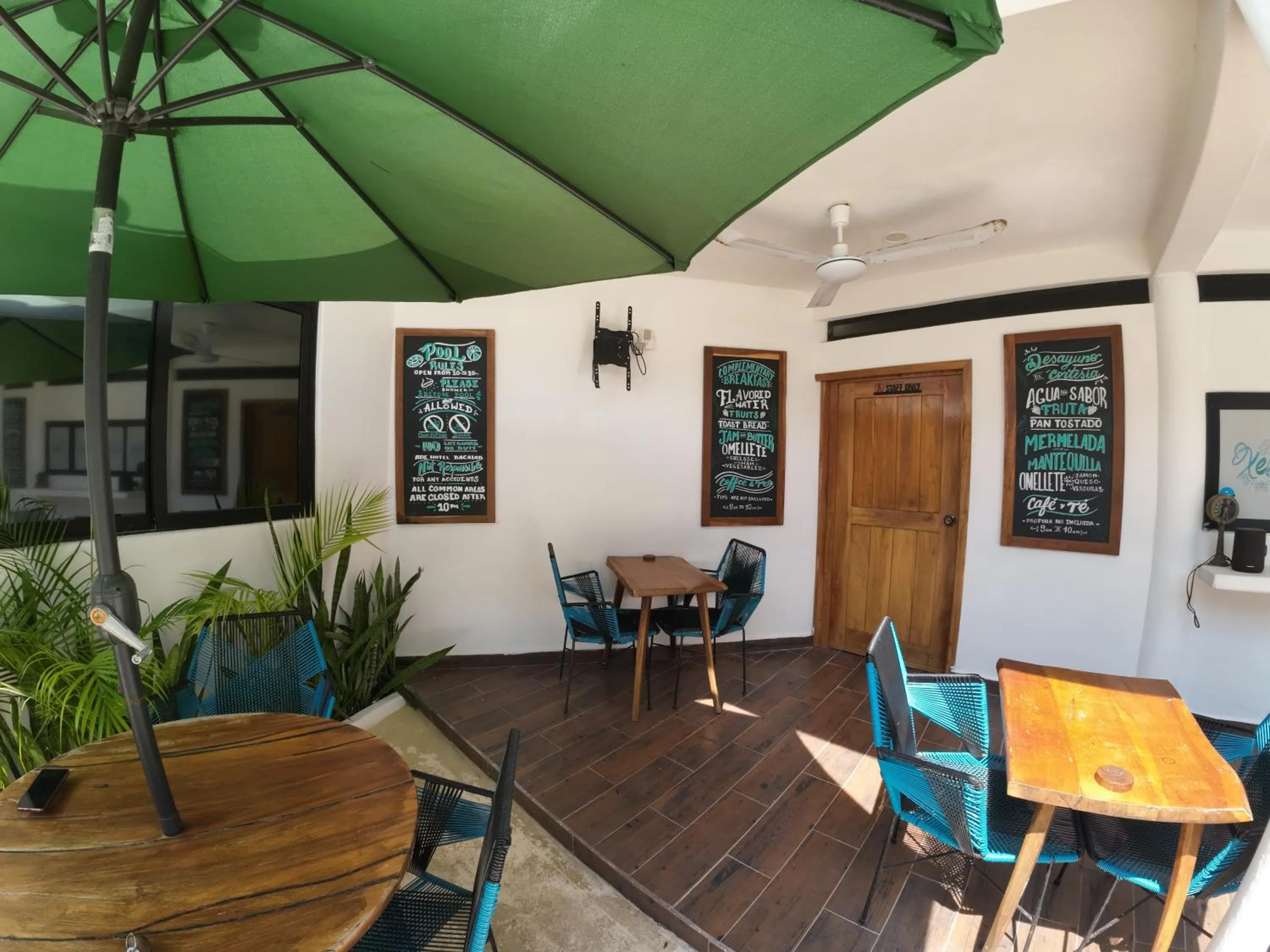 Seating area in Ade Hotel Bacalar
