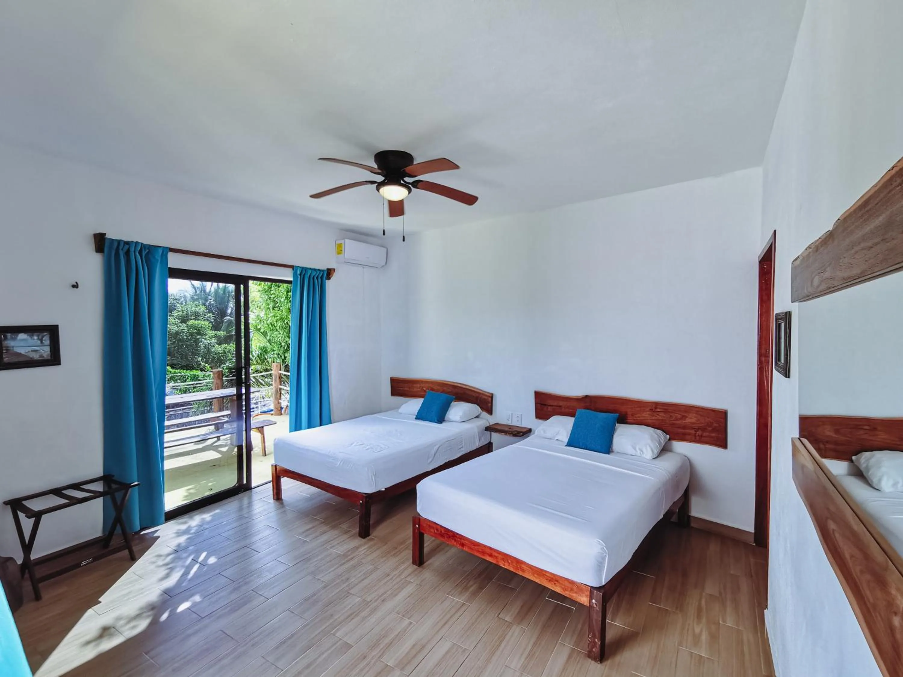 Bed in Ade Hotel Bacalar
