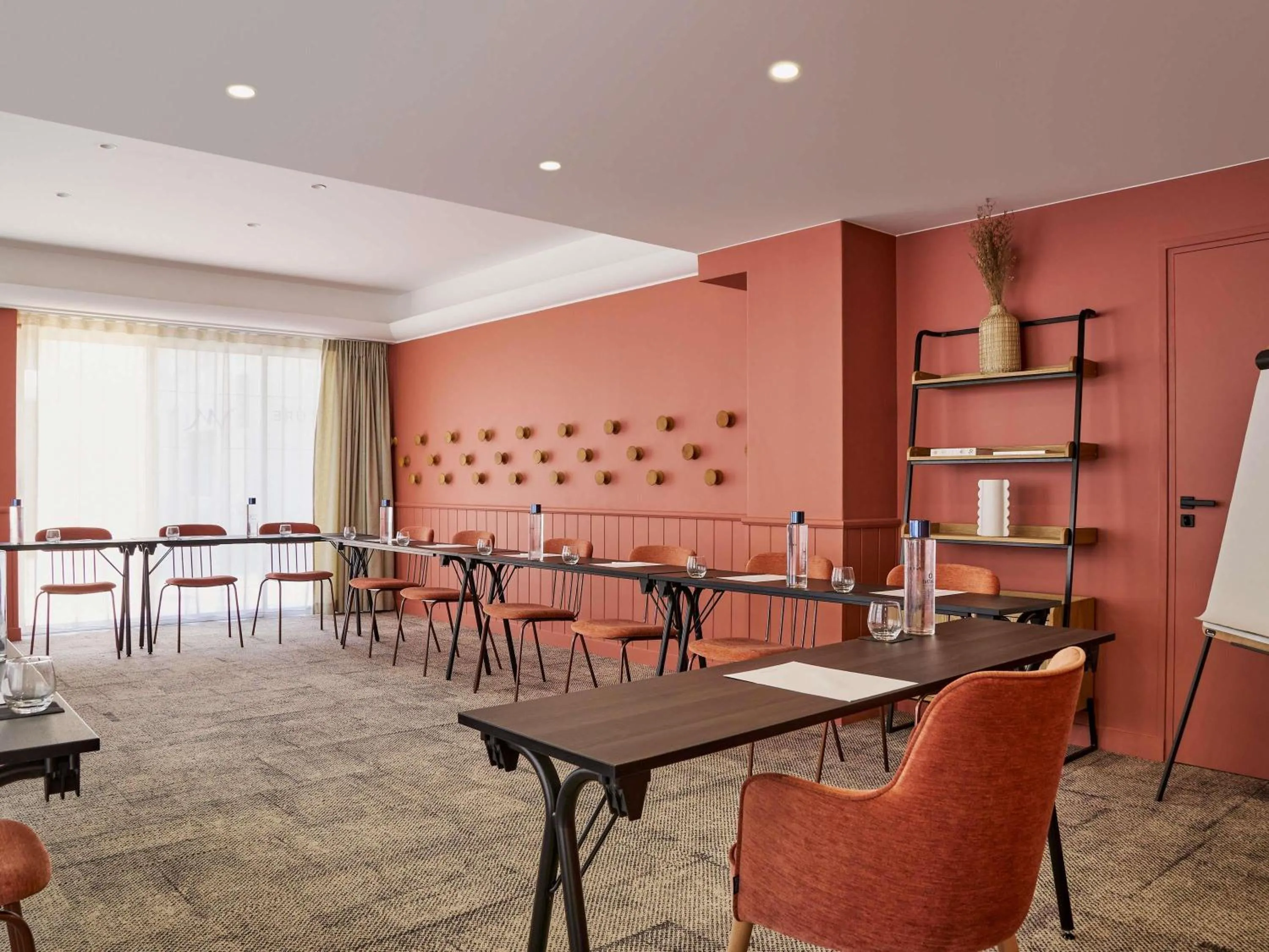 Meeting/conference room in Mercure Saint Raphael Centre Plage
