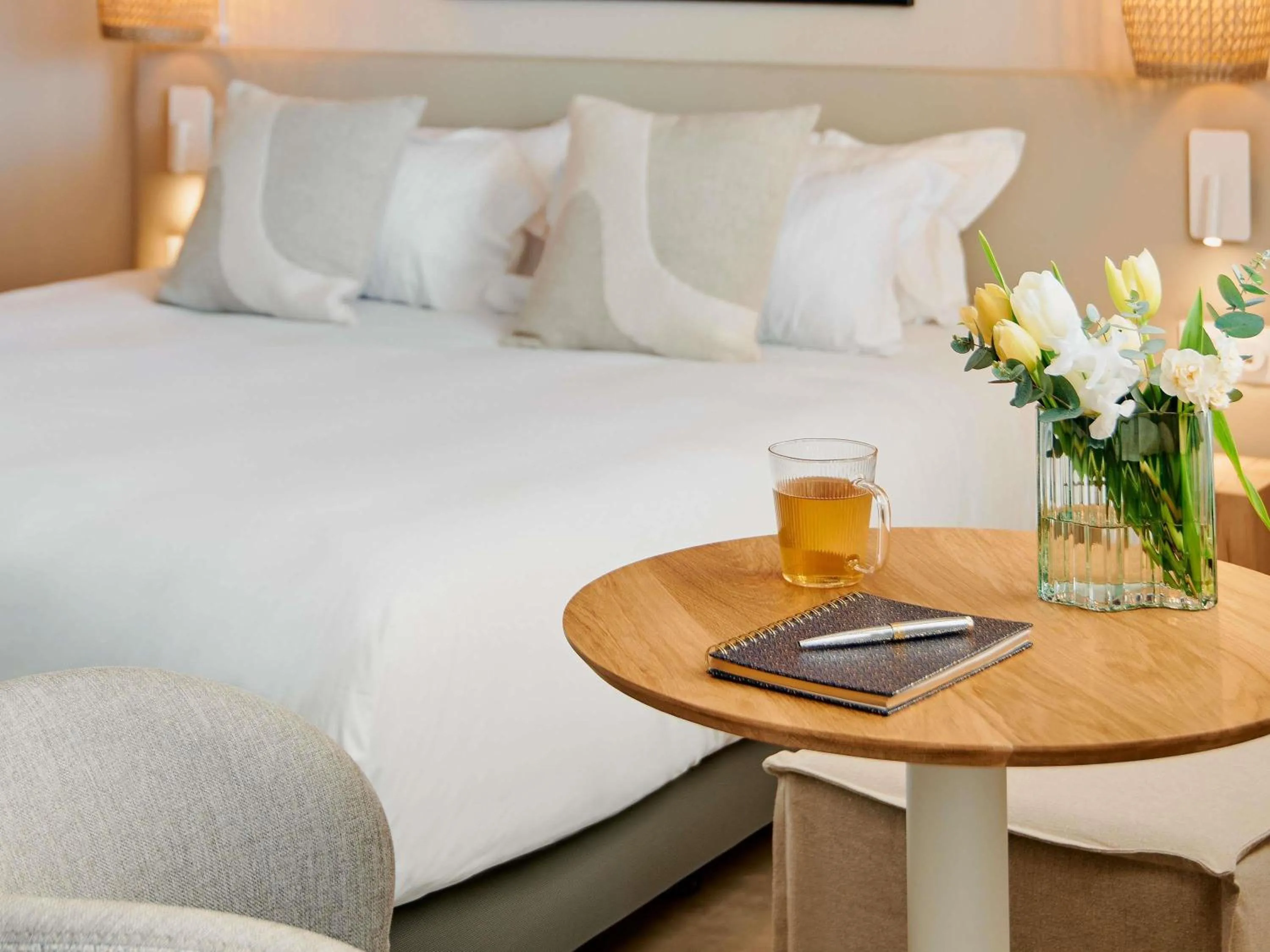 Bedroom, Bed in Mercure Saint Raphael Centre Plage