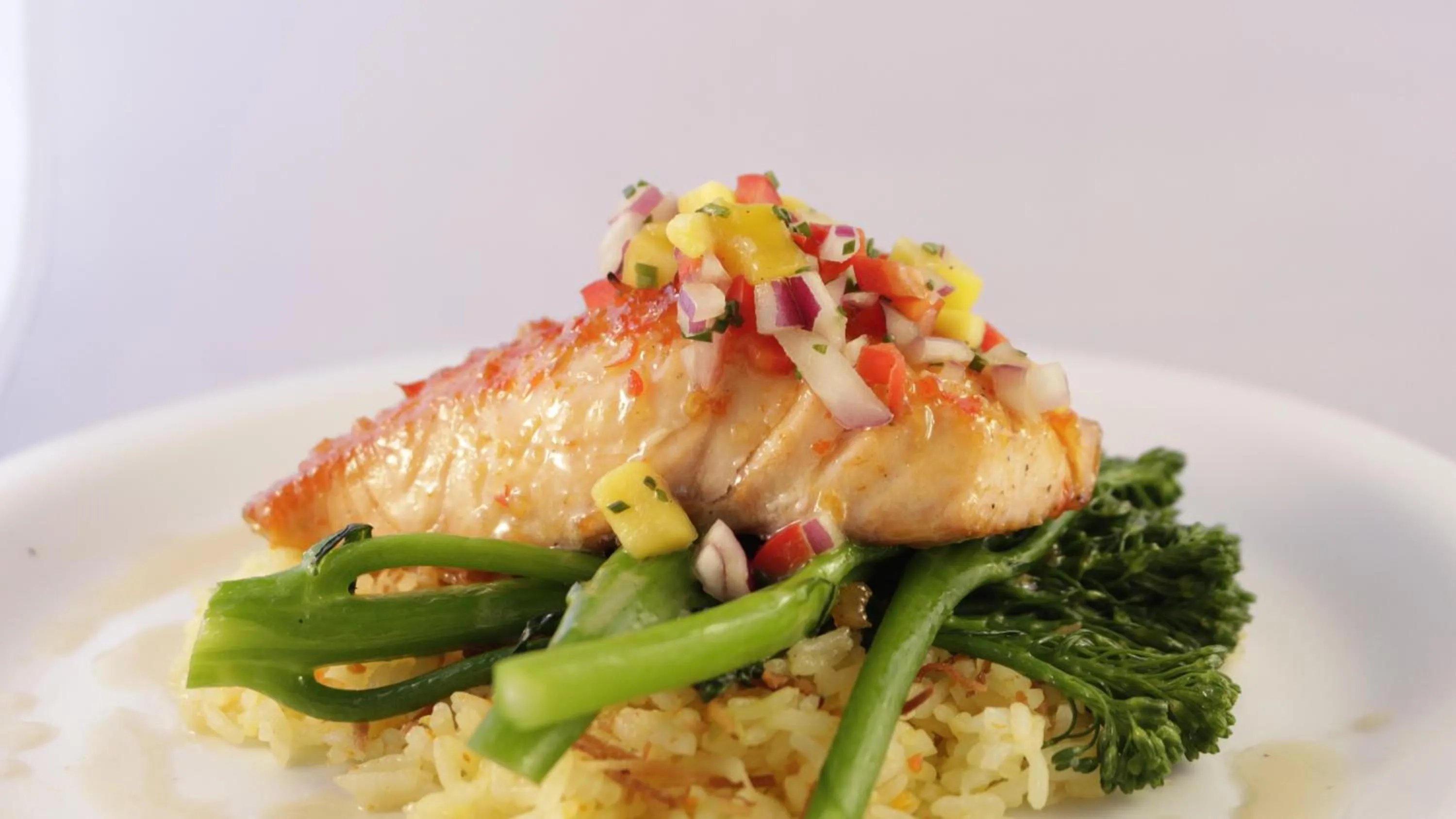 Restaurant/places to eat in Inn On The Cliff