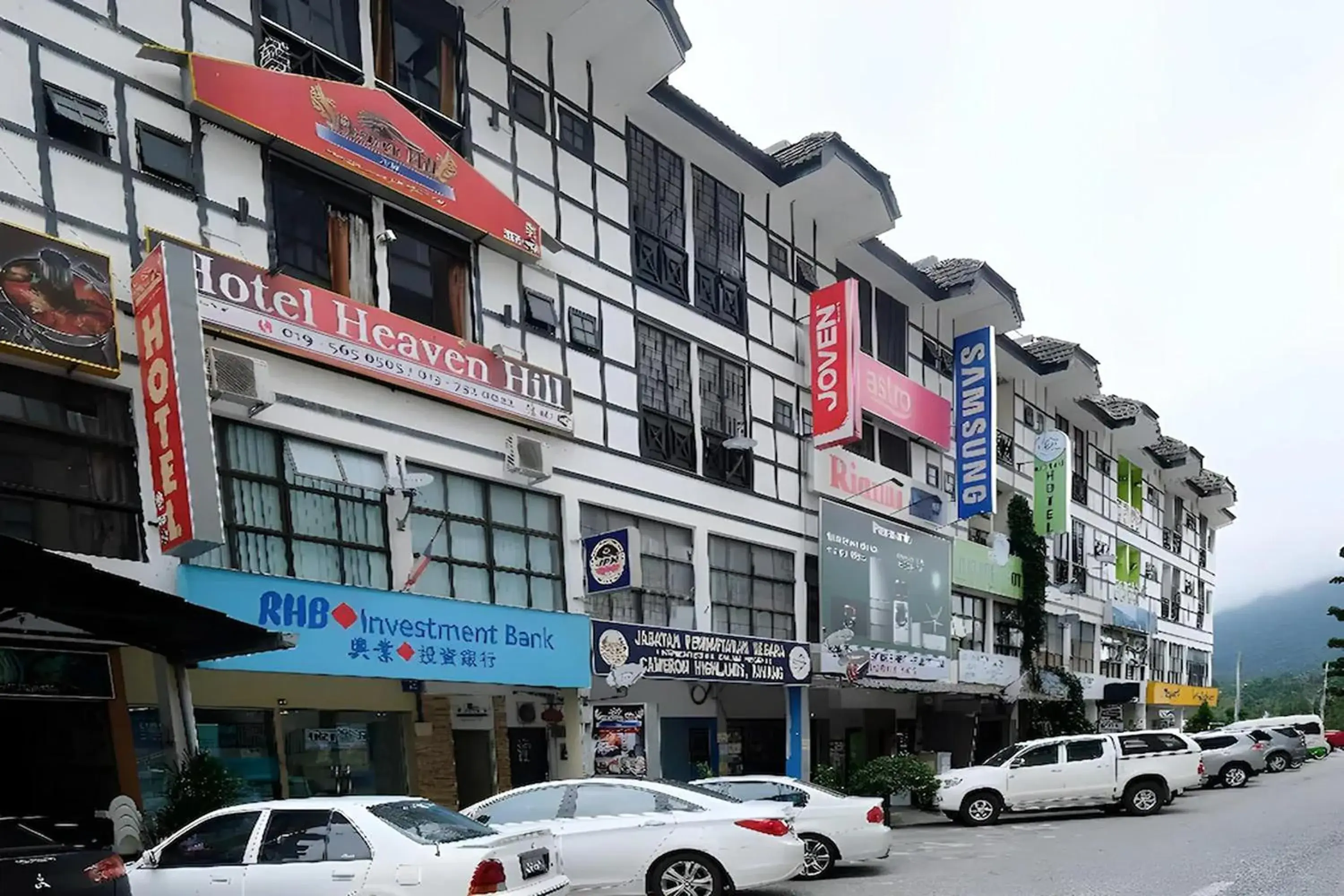 Property building in Heaven Mountain Hill Hotel 1 Cameron Highlands Property building in Heaven Mountain Hill Hotel 1 Cameron Highlands