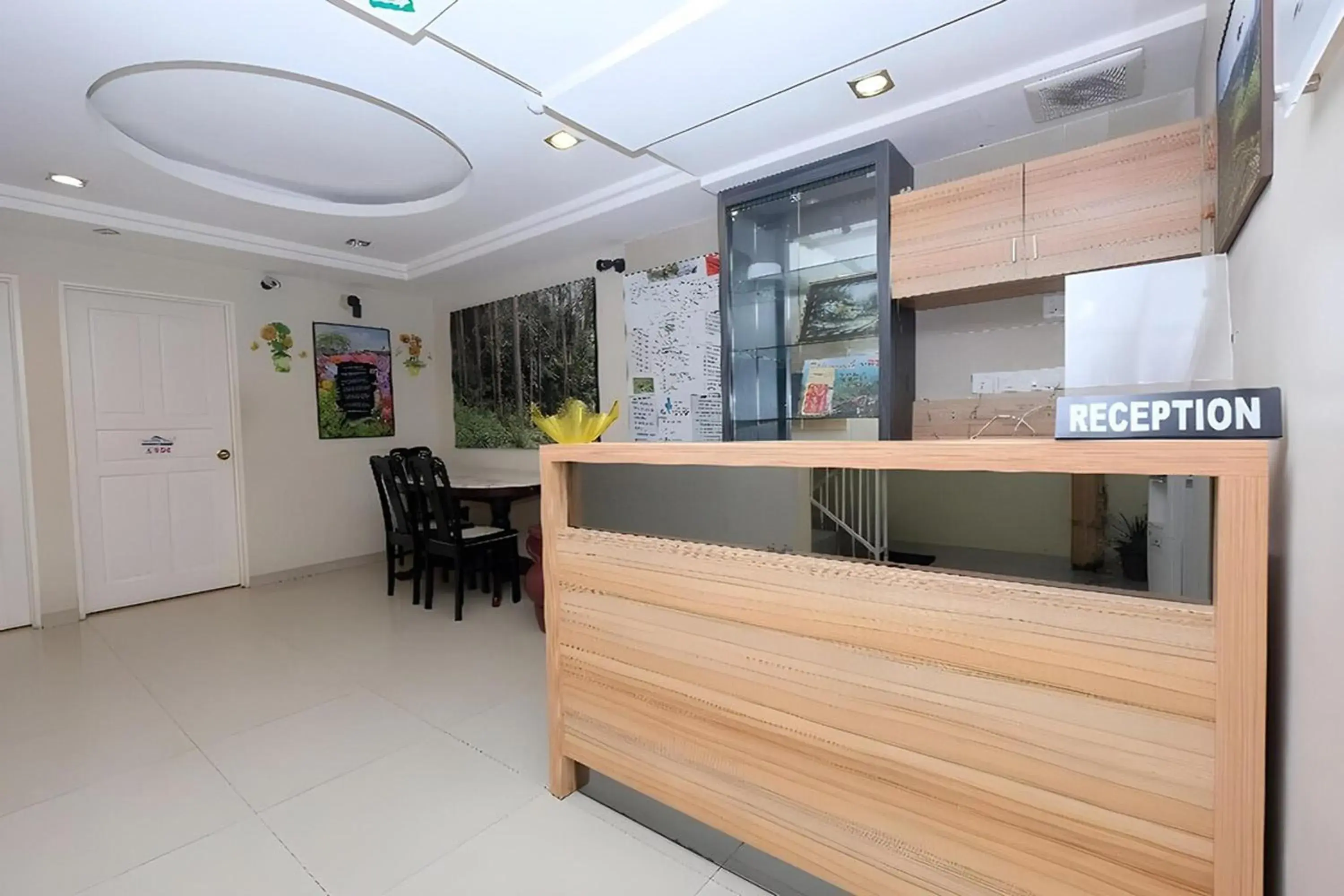 Lobby or reception in Heaven Mountain Hill Hotel 1 Cameron Highlands Lobby or reception in Heaven Mountain Hill Hotel 1 Cameron Highlands