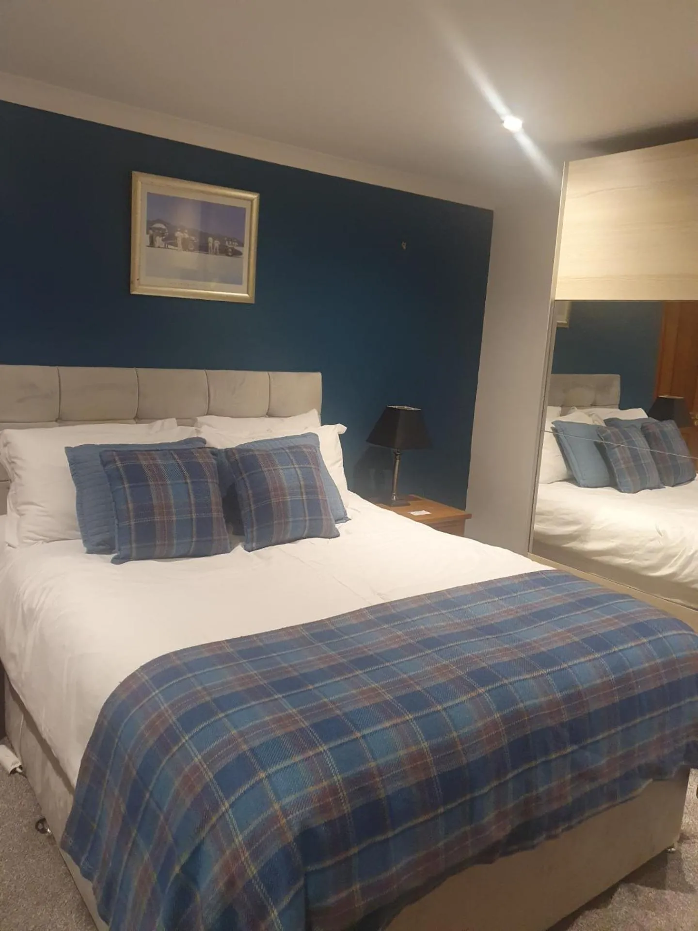 Bedroom, Bed in Delny Muir House