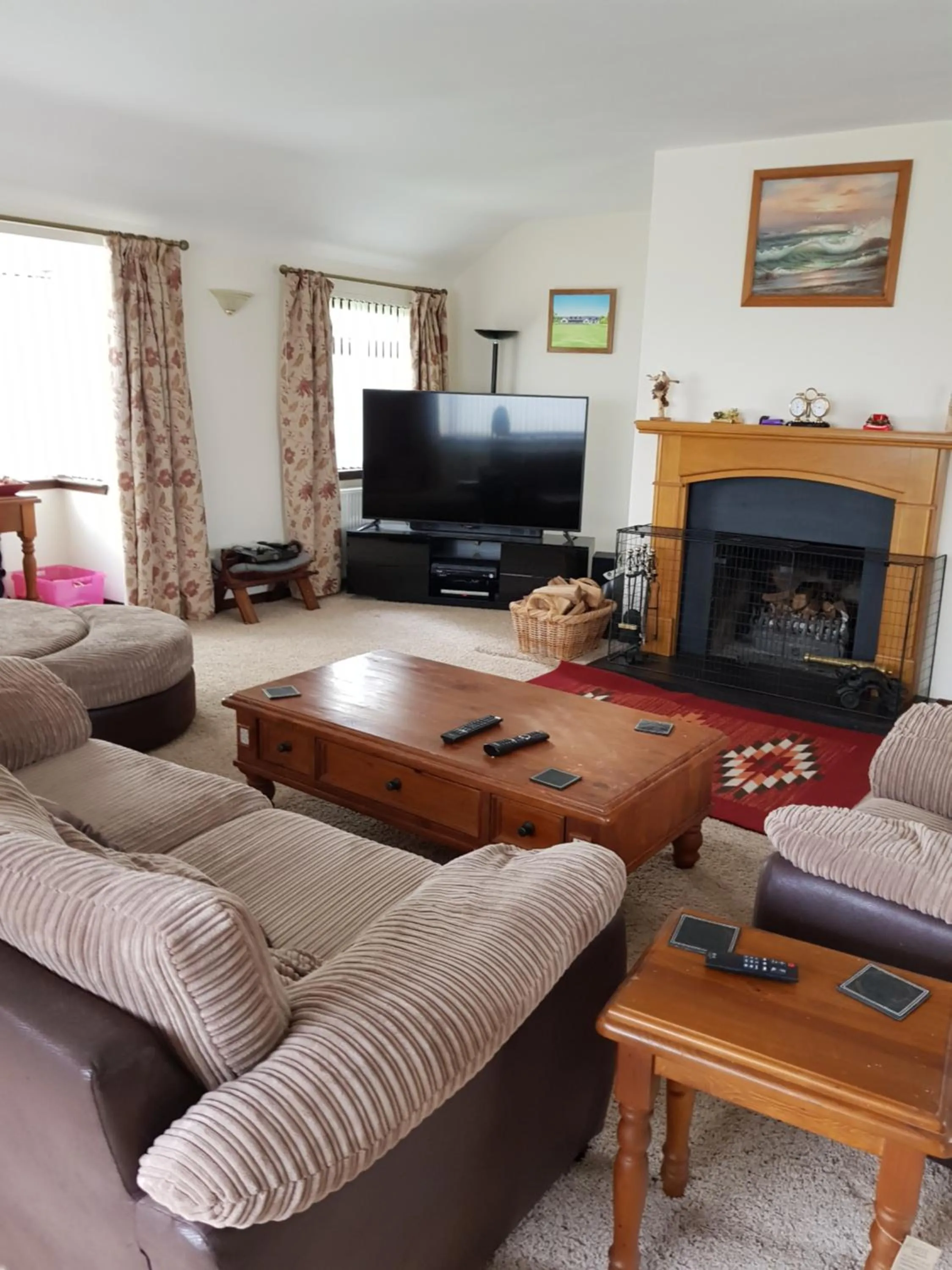 TV and multimedia in Delny Muir House