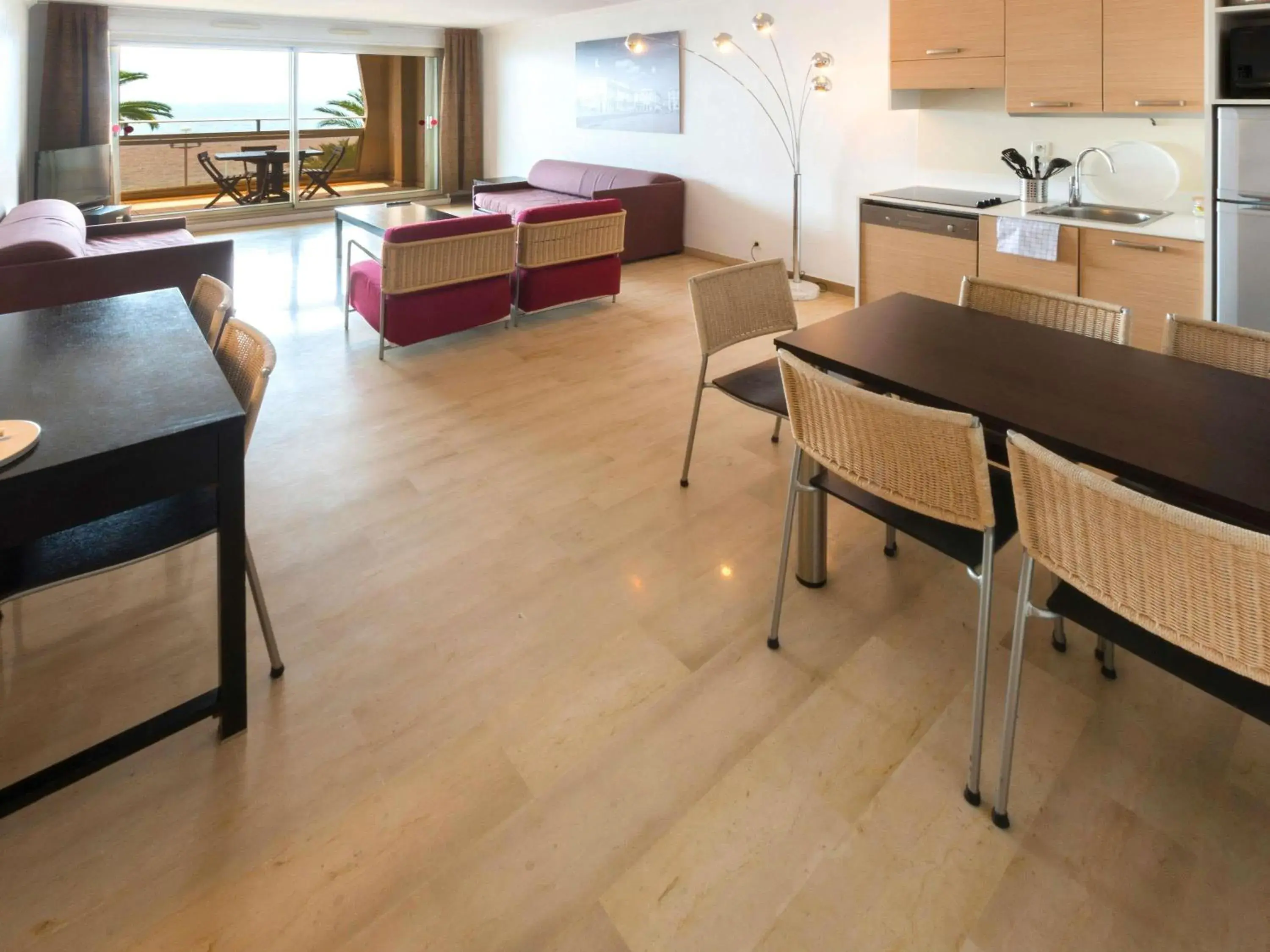 Bedroom in Aparthotel Adagio Nice Promenade des Anglais Bedroom in Aparthotel Adagio Nice Promenade des Anglais