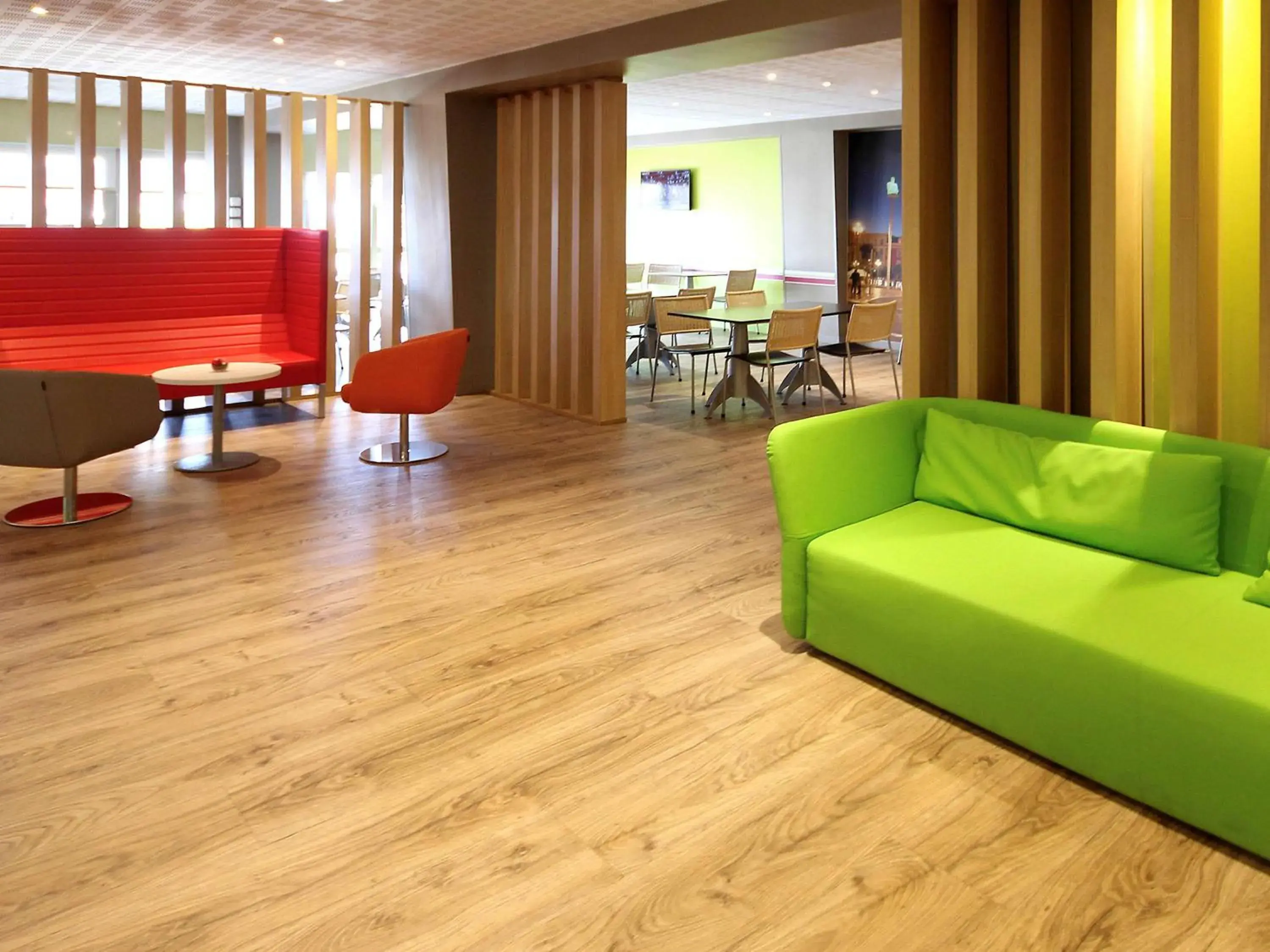 Property building in Aparthotel Adagio Nice Promenade des Anglais Property building in Aparthotel Adagio Nice Promenade des Anglais