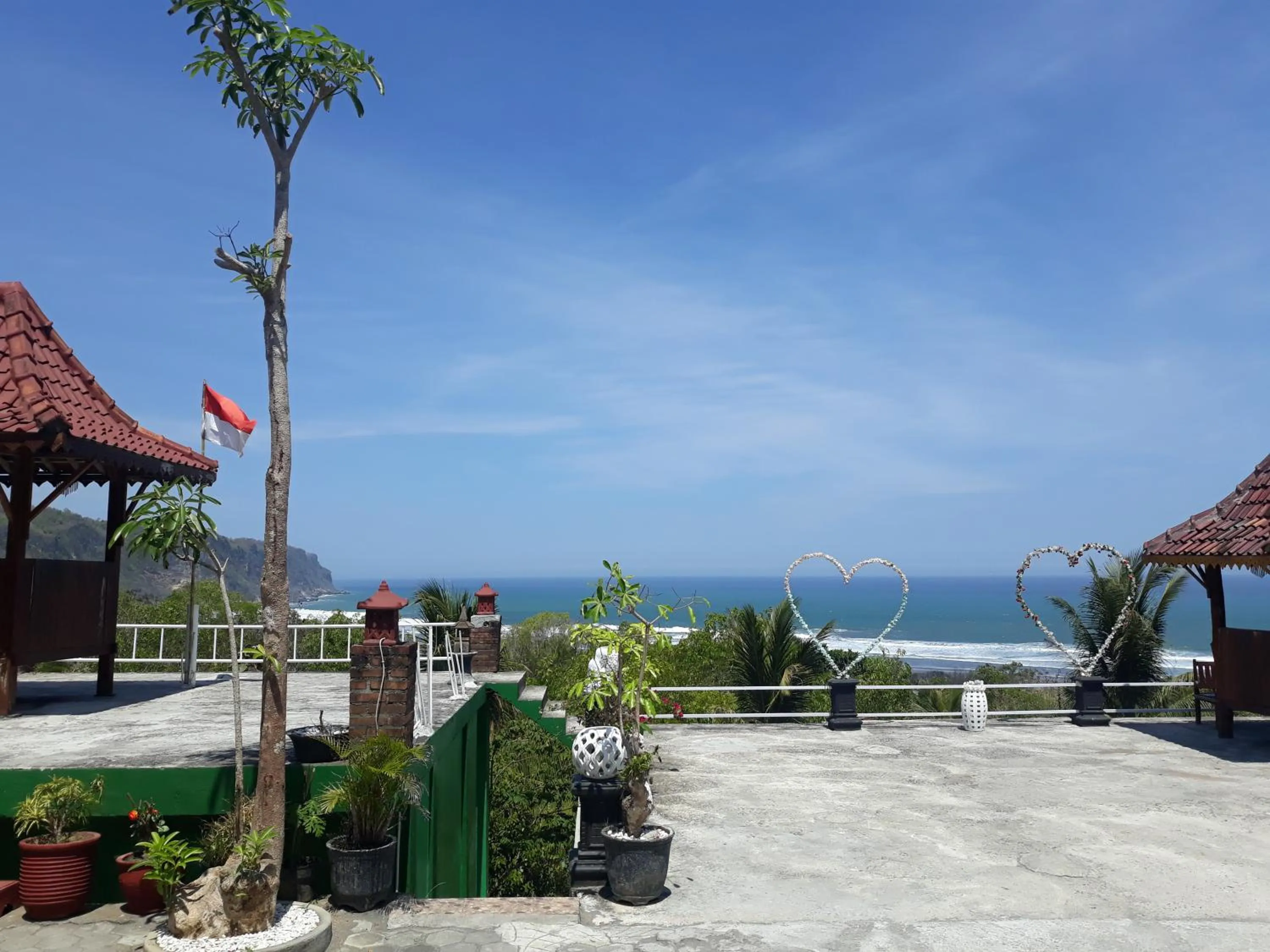 Sea view in Losmen Kinasih Puncak & Gazebo Pandang