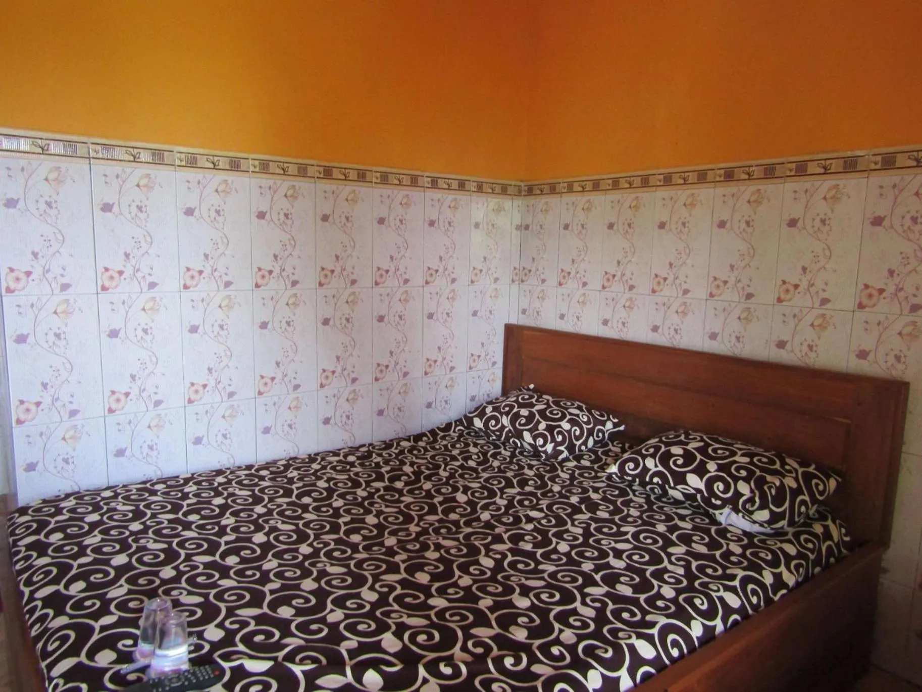 Losmen Kinasih Puncak & Gazebo Pandang