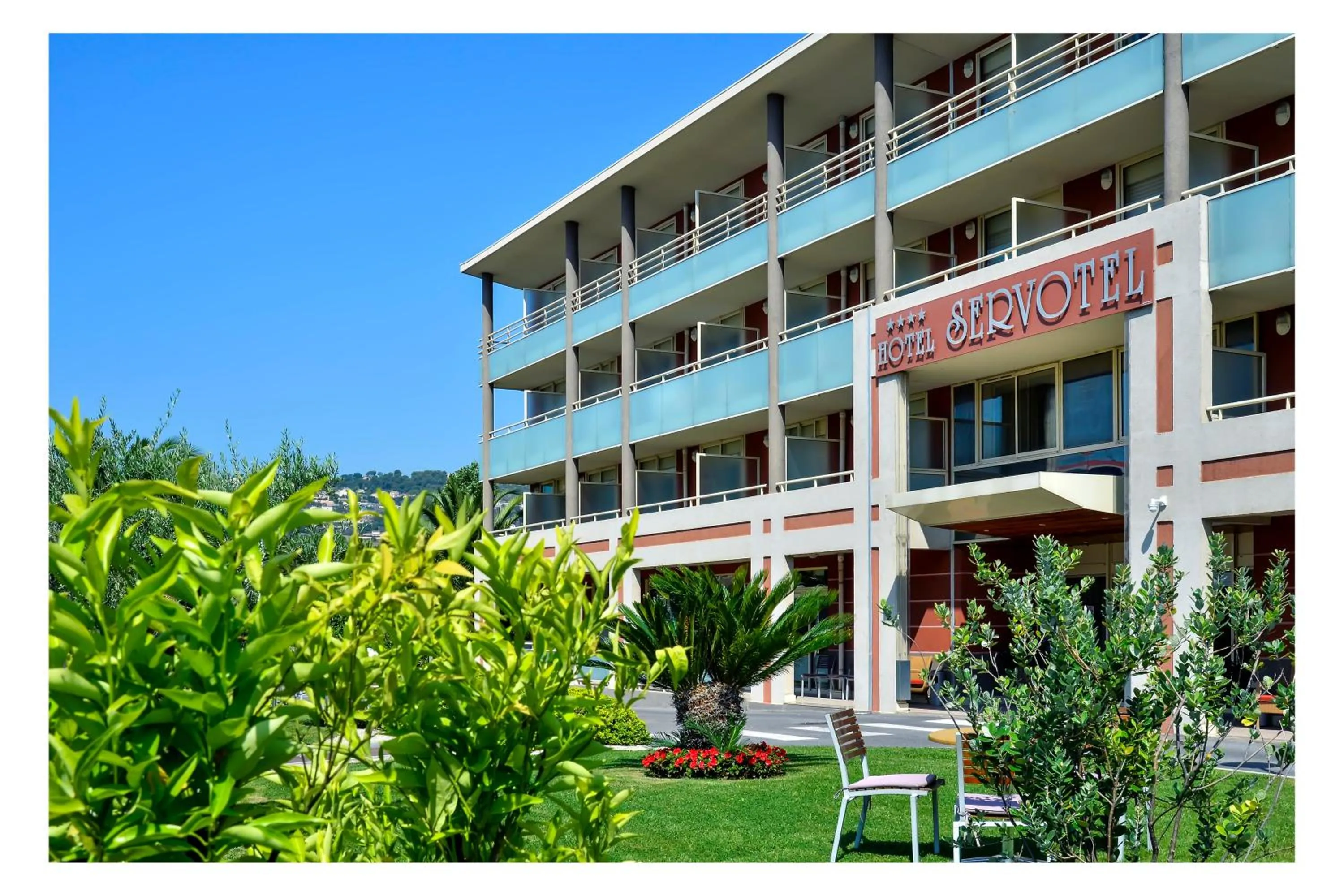 Facade/entrance in Servotel Saint-Vincent