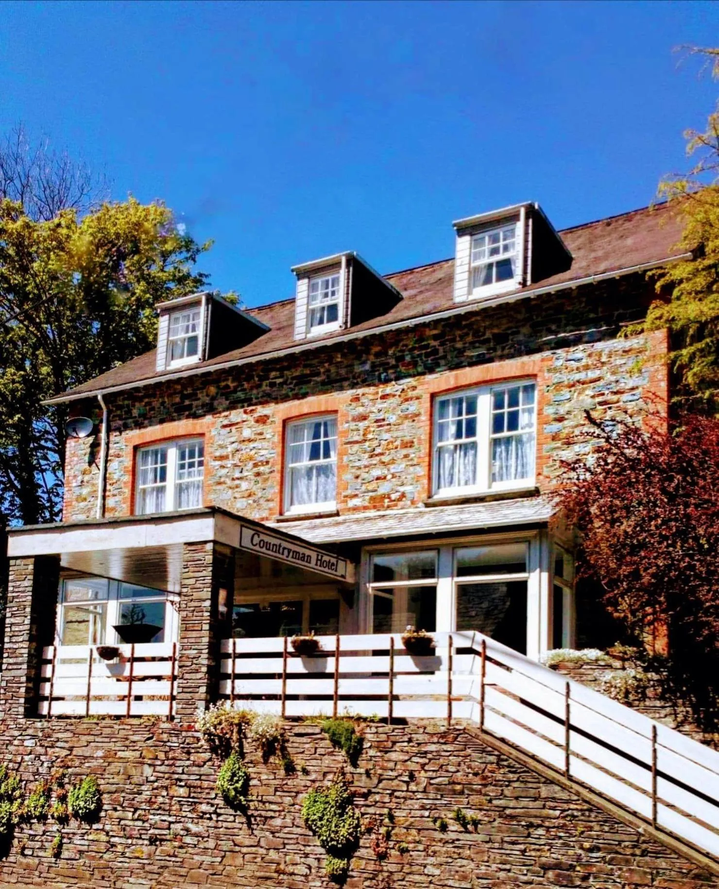 Property building in The Countryman Hotel