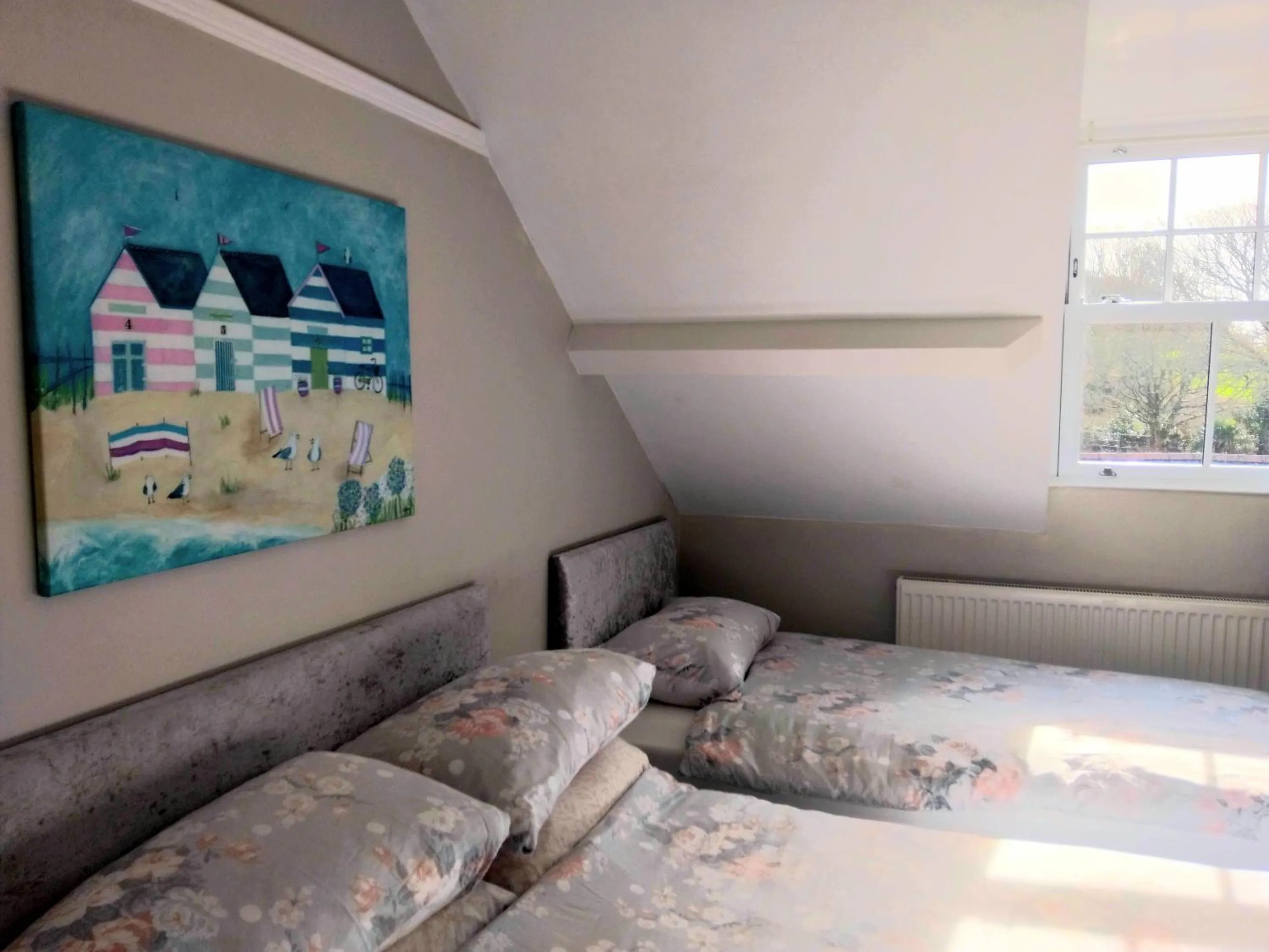 Bedroom, Bed in The Countryman Hotel