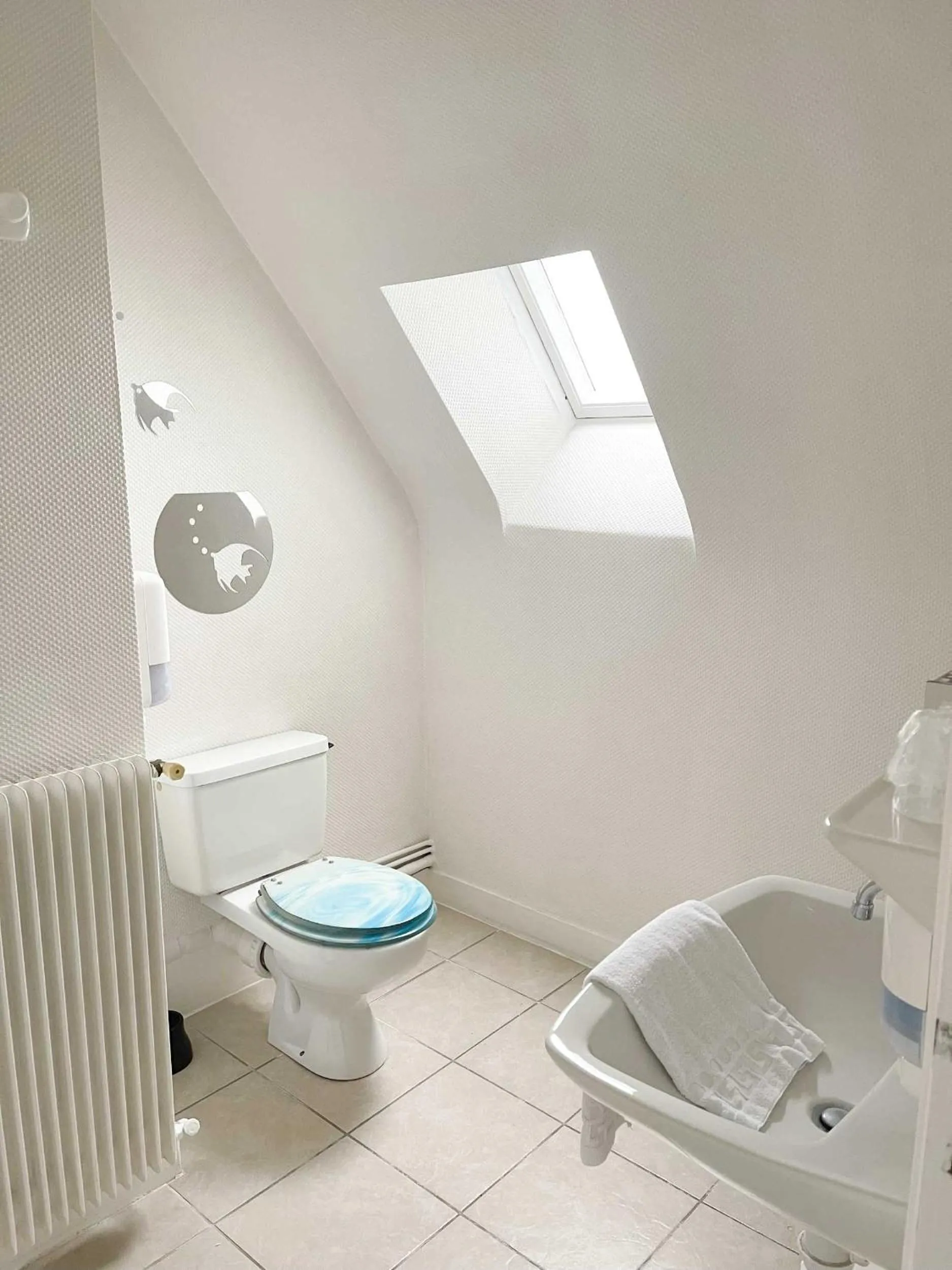 Toilet in Hotel les Alignements